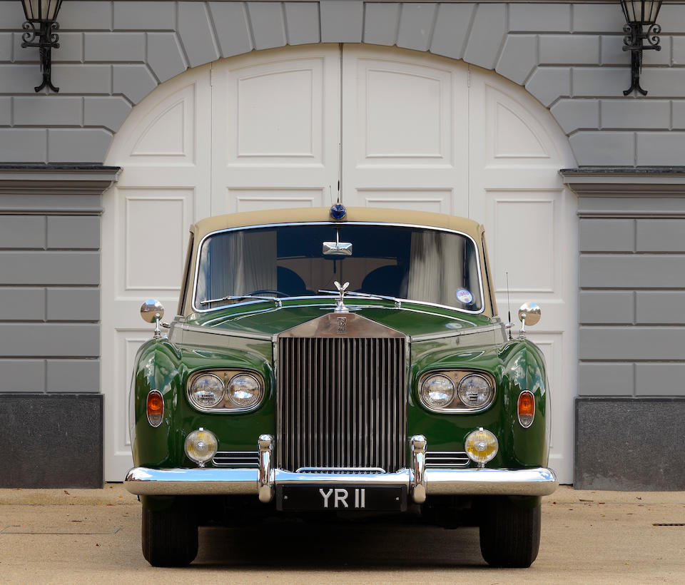 Phantom v. Rolls Royce Phantom 1963. 1963 Rolls-Royce Phantom v. Rolls Royce Phantom 5. Роллс Ройс Фантом 5 1965.