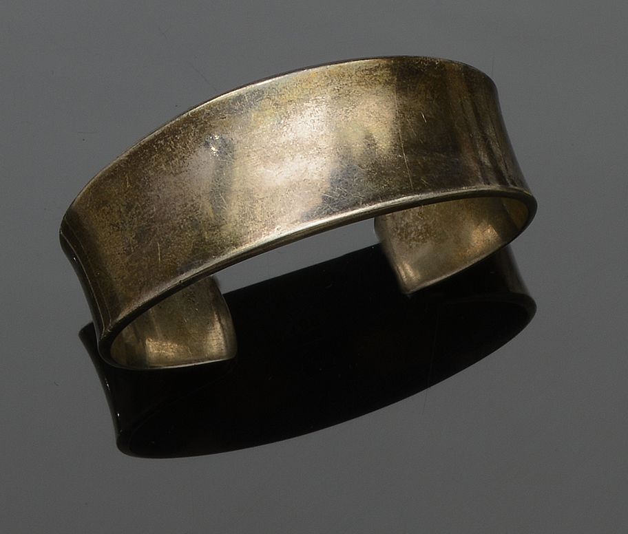 Georg Jensen: A torque bangle