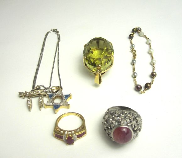 Bonhams A collection of jewellery