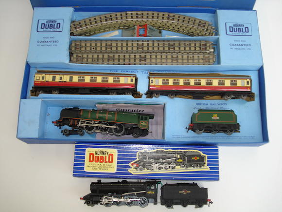 Bonhams : Hornby Dublo Passenger train set, 8F locomotive, rolling ...