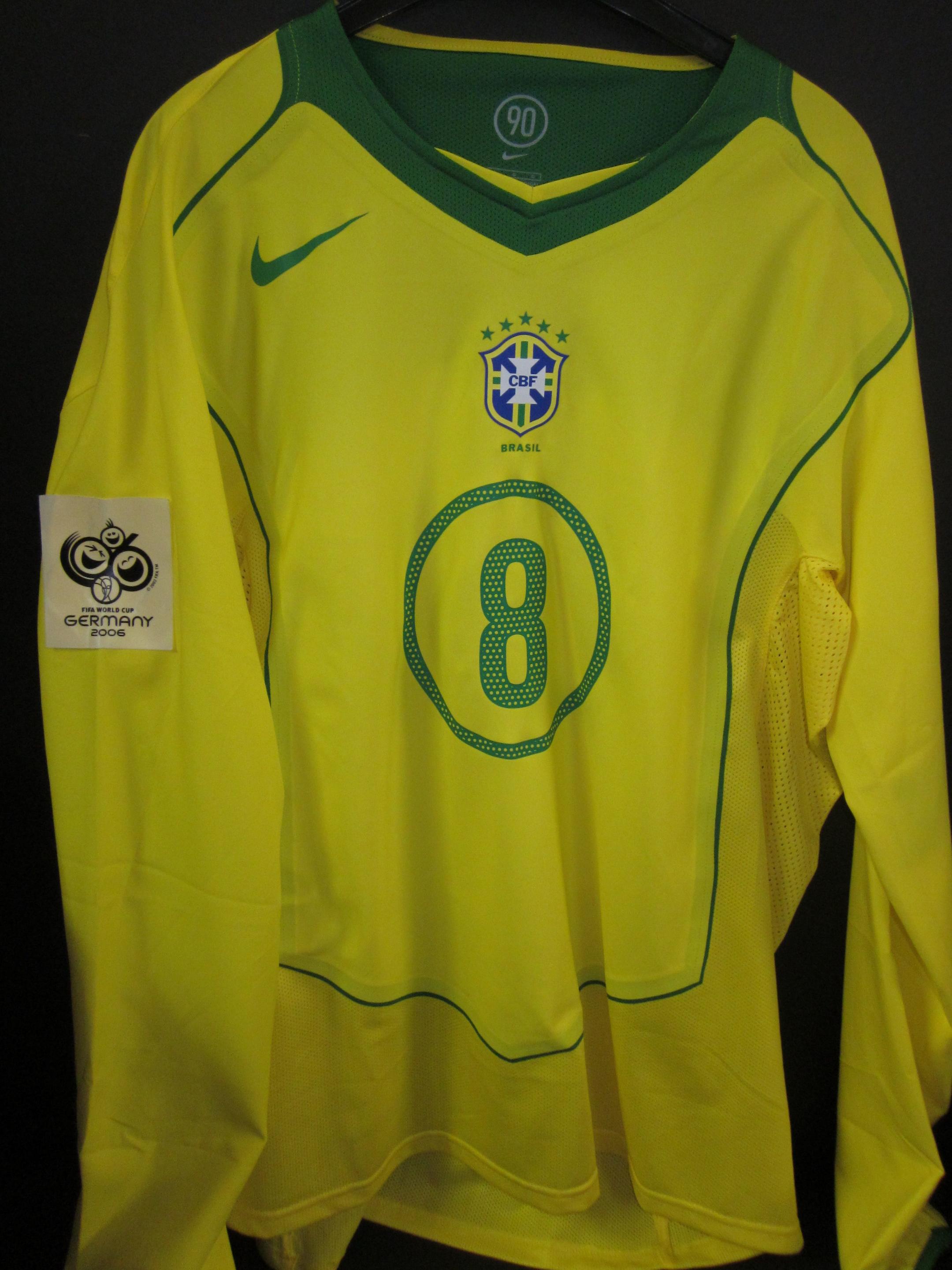 Bonhams : 2006 World Cup Kaka match worn Brazil shirt