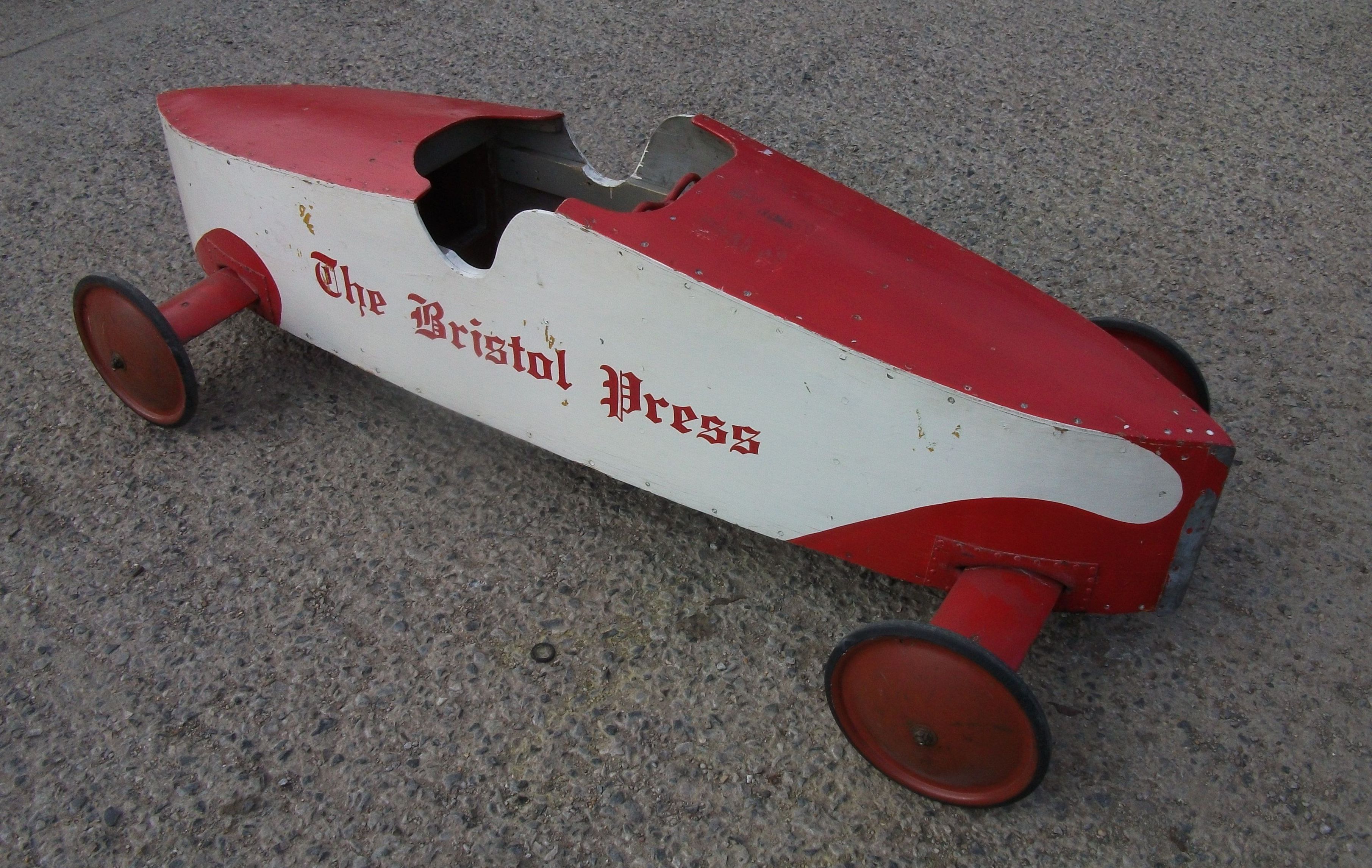 Bonhams Cars : A late-1940s American soap-box racer,