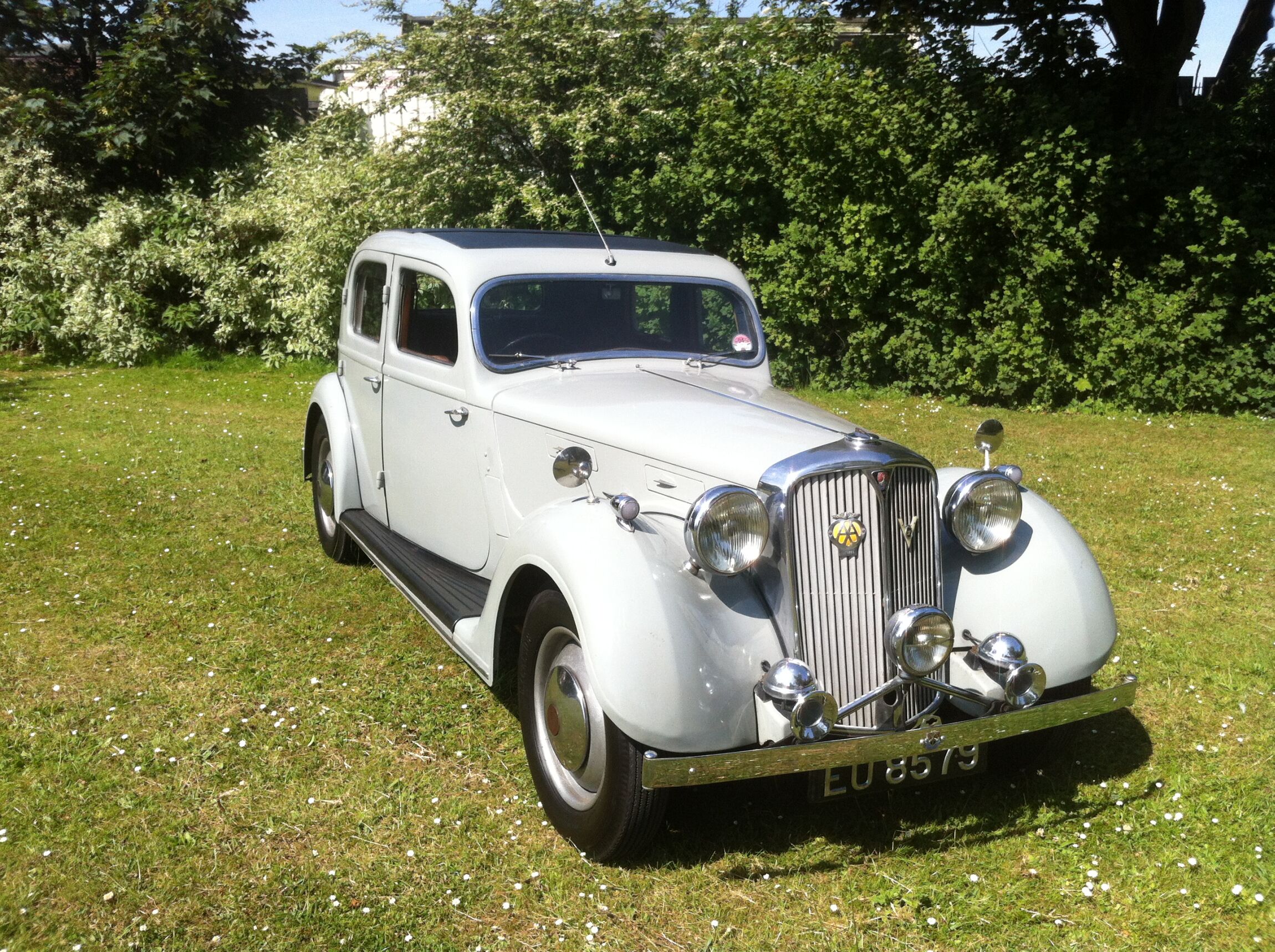 Bonhams Cars : 1947 Rover Sixteen Sports Saloon Chassis no. 7430239 ...