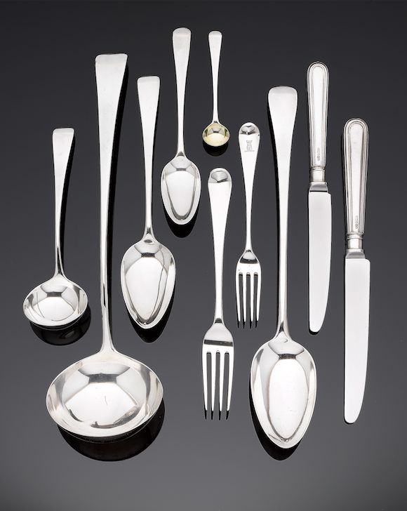 Bonhams A III silver Old English pattern flatware service and