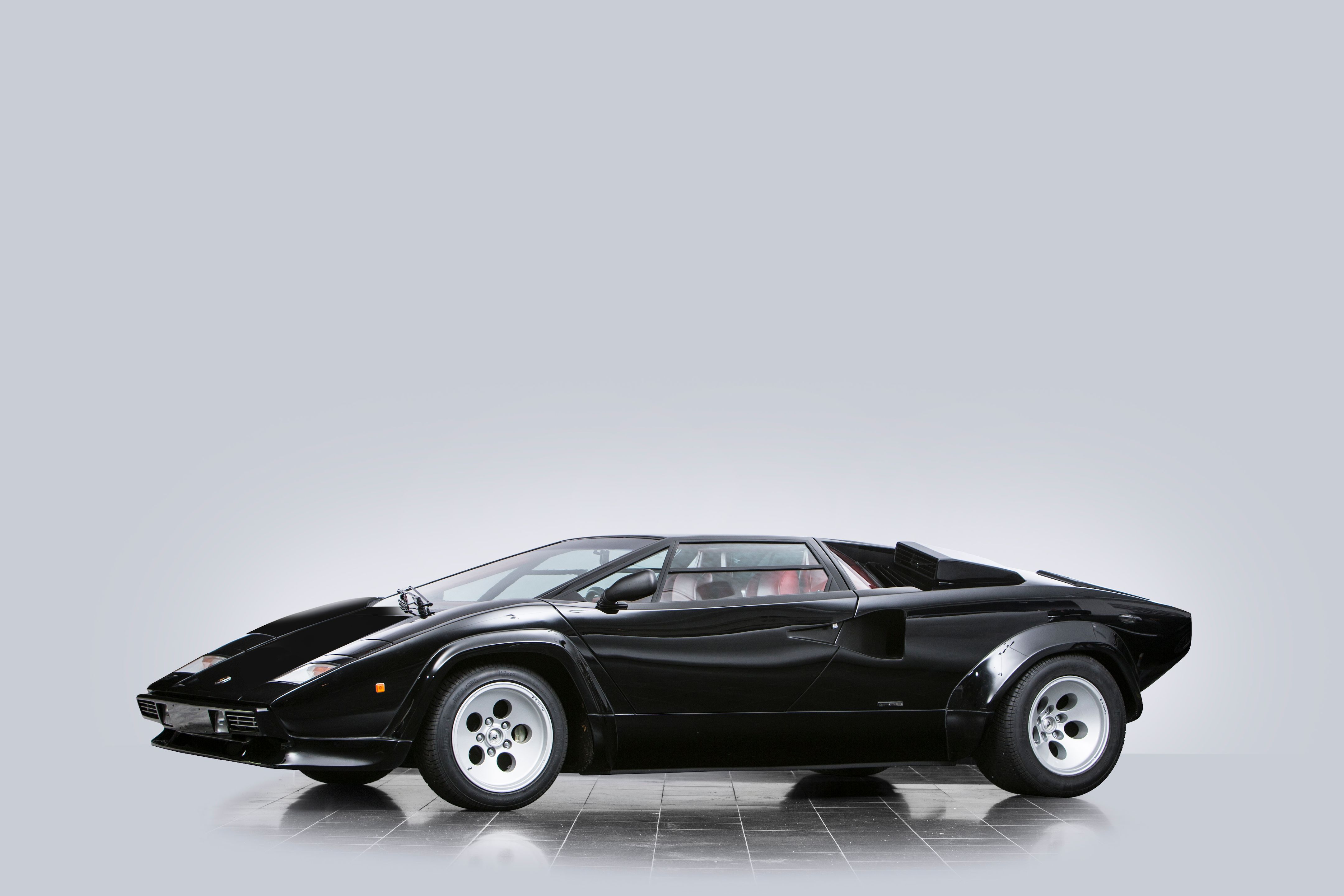 Matrix 1/43 Scale Resin MX41001-162 - 1966 Jaguar FT Bertone