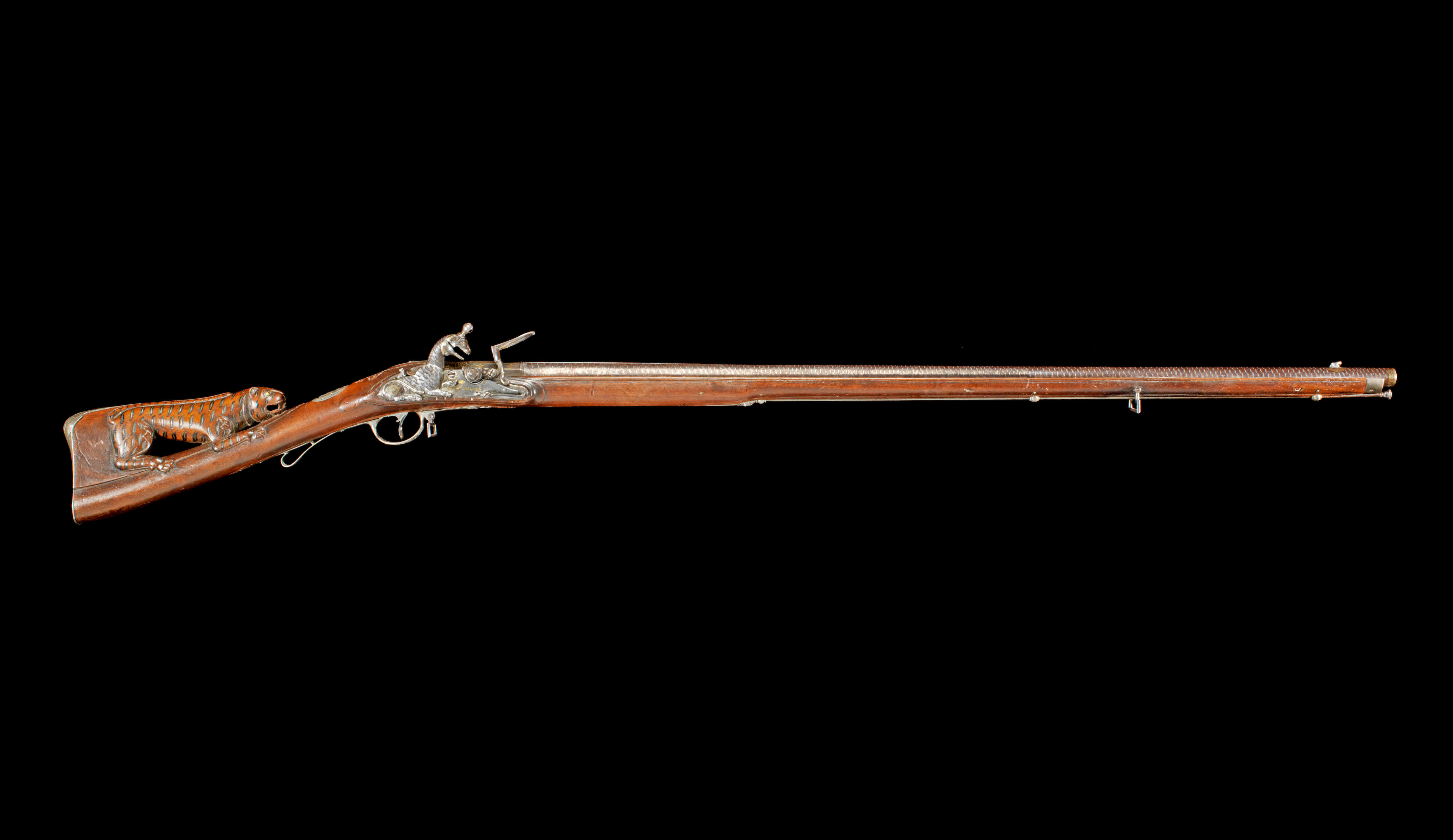 Bonhams : A magnificent two shot superimposed-load silver-mounted Flintlock  Sporting Gun from the personal armoury of Tipu Sultan, by Asad Khan-e  Muhammad Seringapatam, dated Mawludi 1222/ AD 1793-94