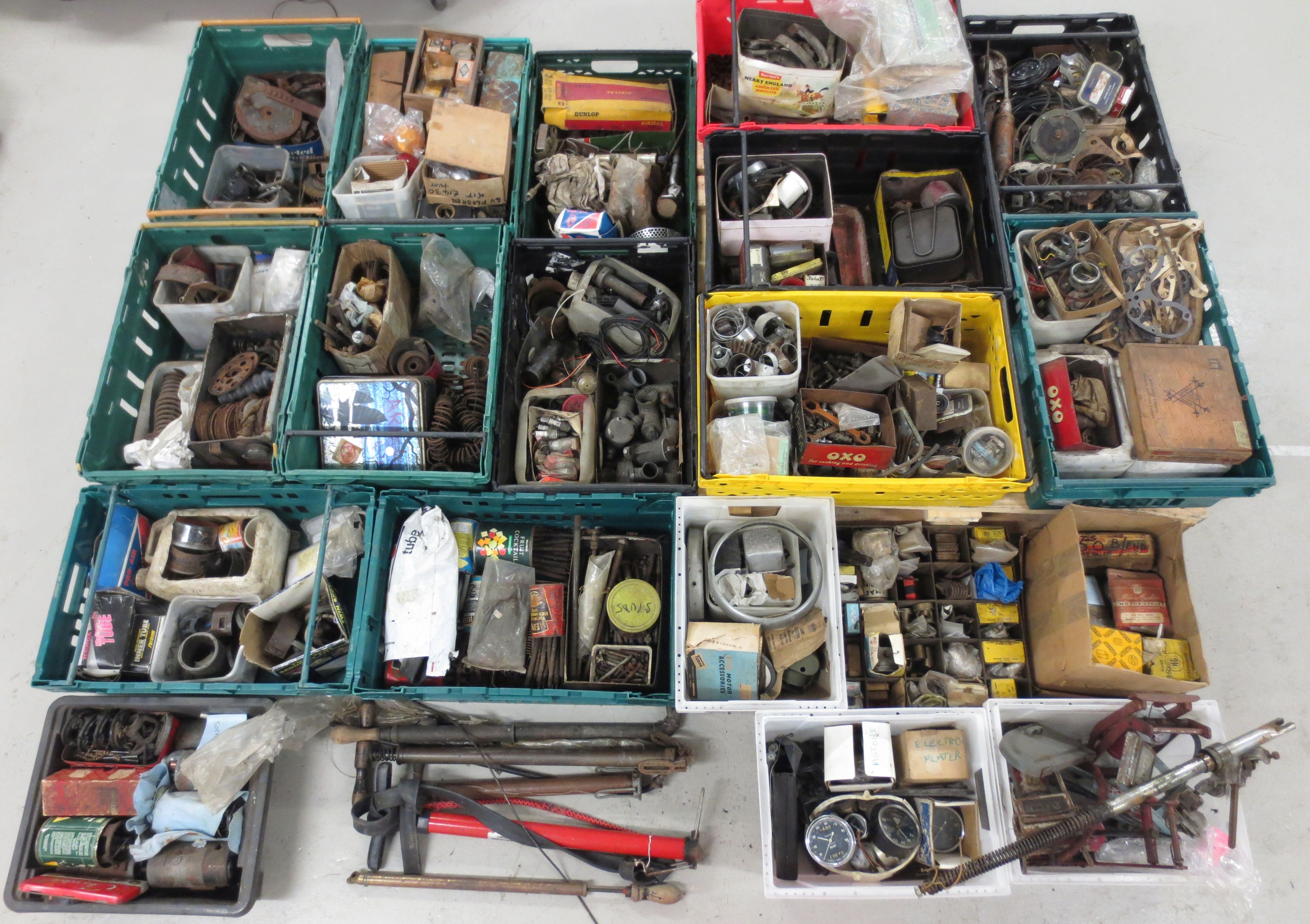 Bonhams Cars : An Autojumbler's Lot of assorted sundry spares, ((Qty))