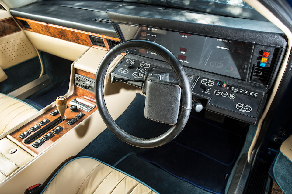 Aston Martin Lagonda 1982