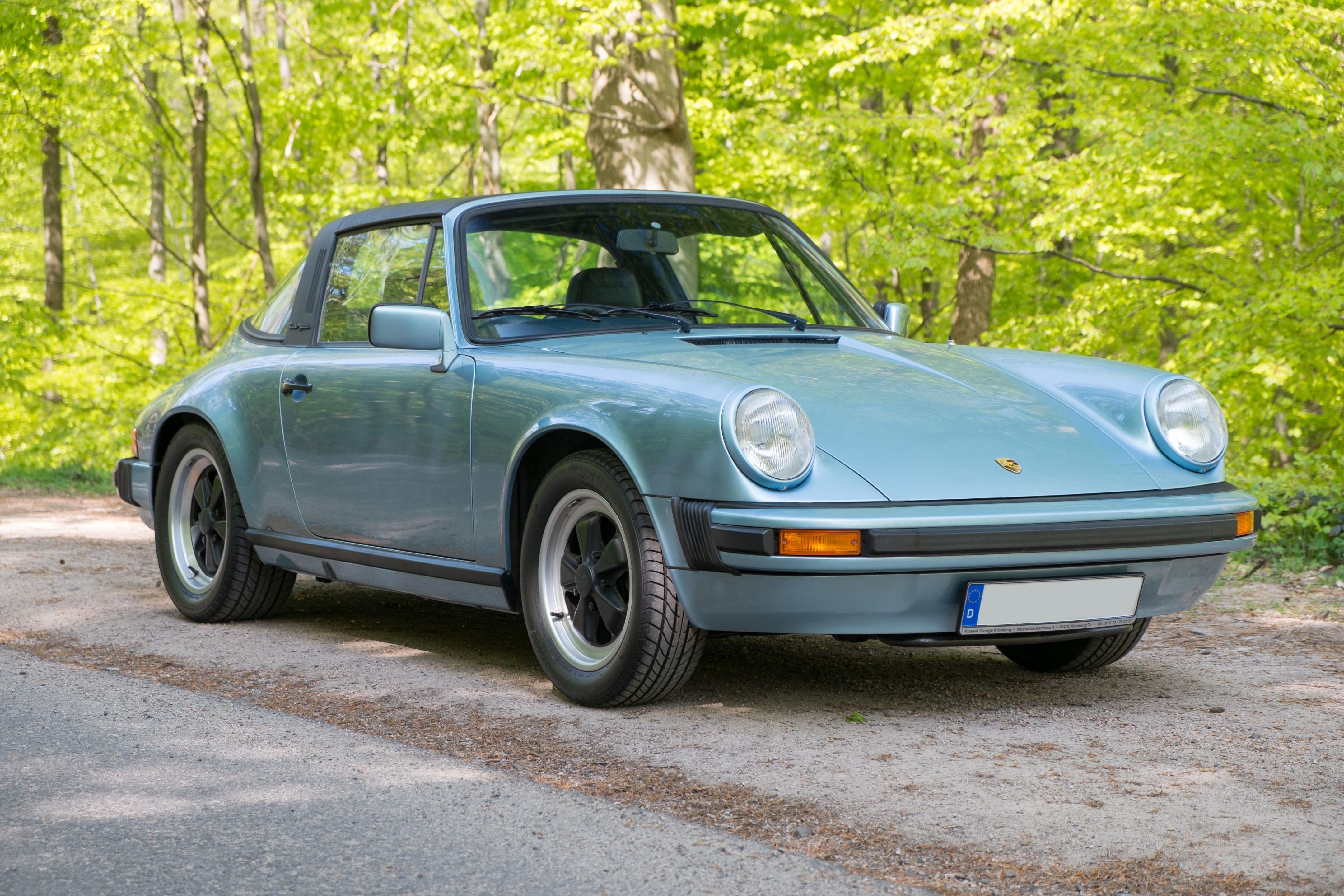 Bonhams Cars : A collection of mainly 1980s Porsche race and