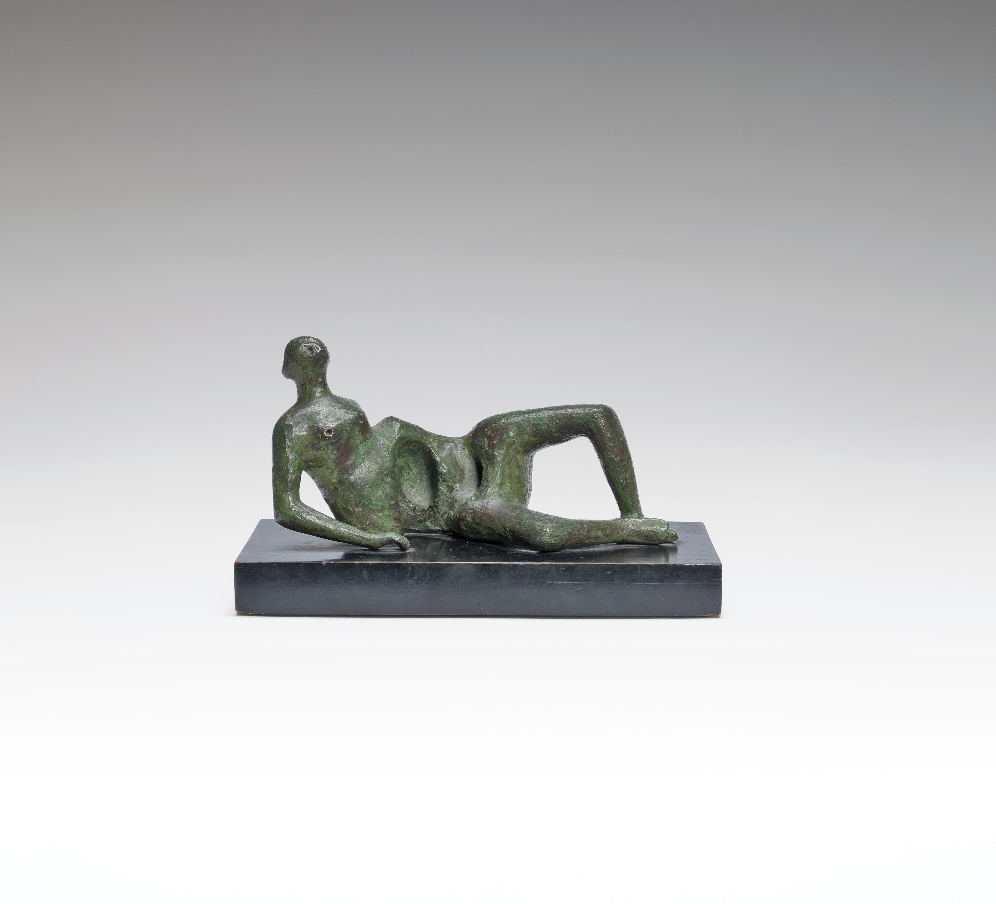 Reclining Figure No.1