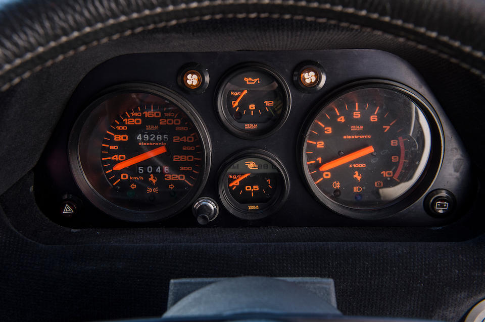 ferrari 288 gto dashboard