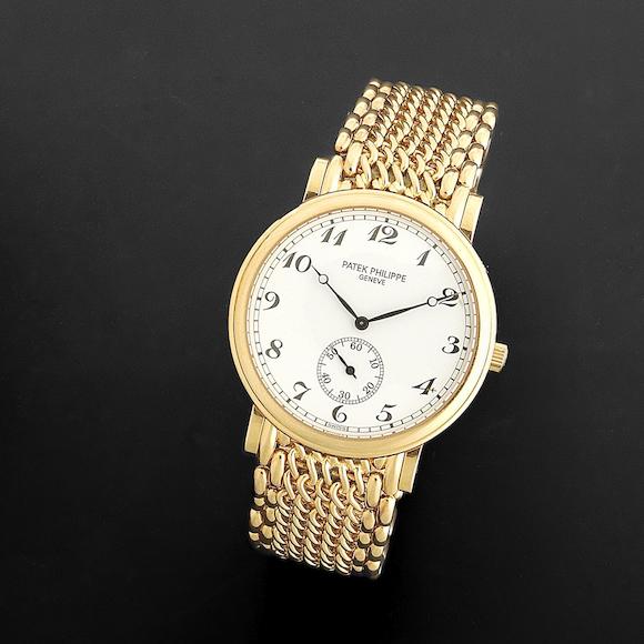 Bonhams : Patek Philippe. An 18K rose gold manual wind bracelet watch ...