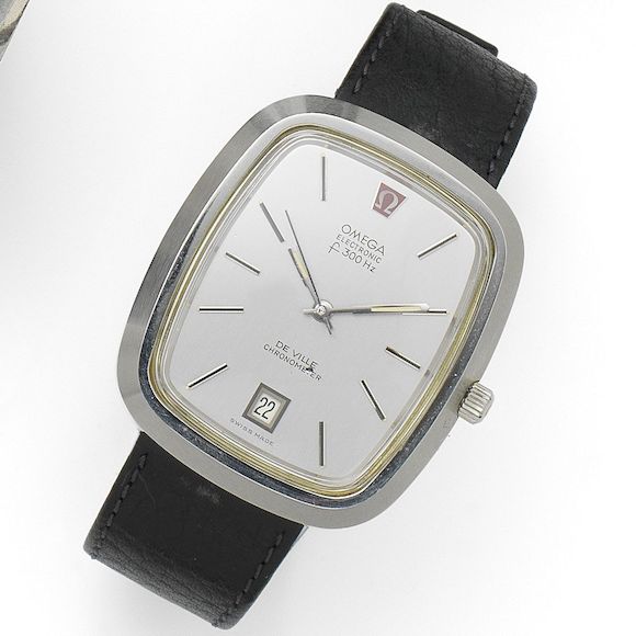 Bonhams : Omega. A stainless steel quartz electronic calendar tonneau ...