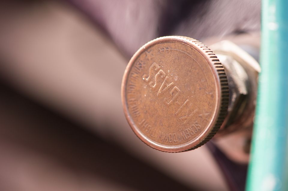 Engagée aux 24 Heures du Mans 1935 par l'usine, 5e  de sa classe,Aston Martin Ulster Sports deux places 1935