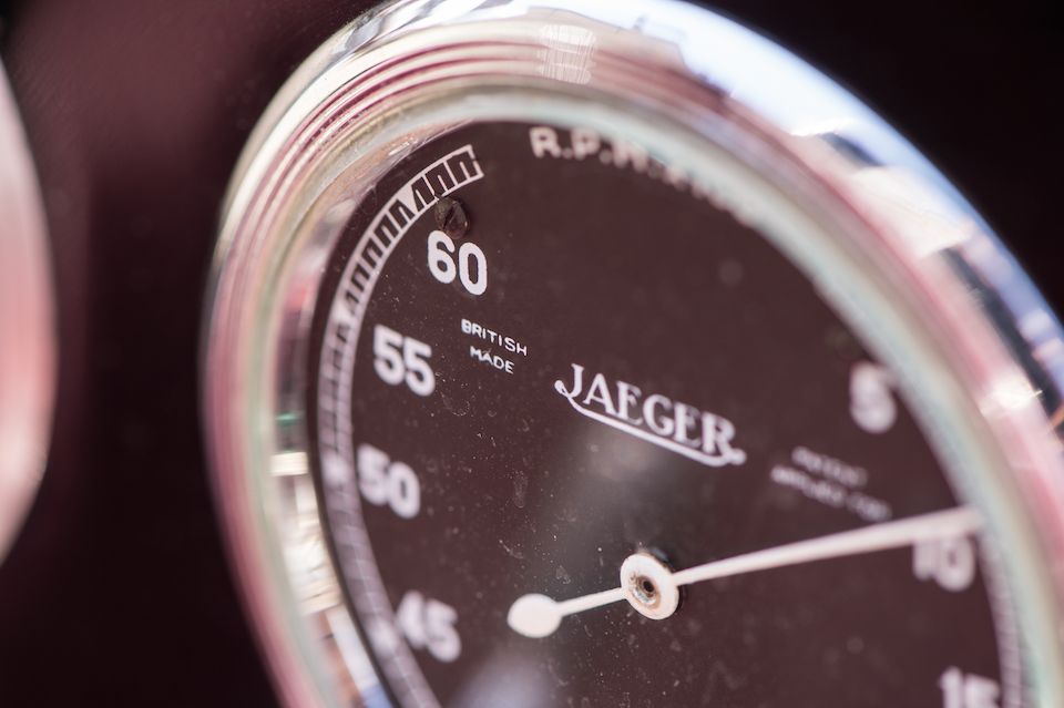 Engagée aux 24 Heures du Mans 1935 par l'usine, 5e  de sa classe,Aston Martin Ulster Sports deux places 1935