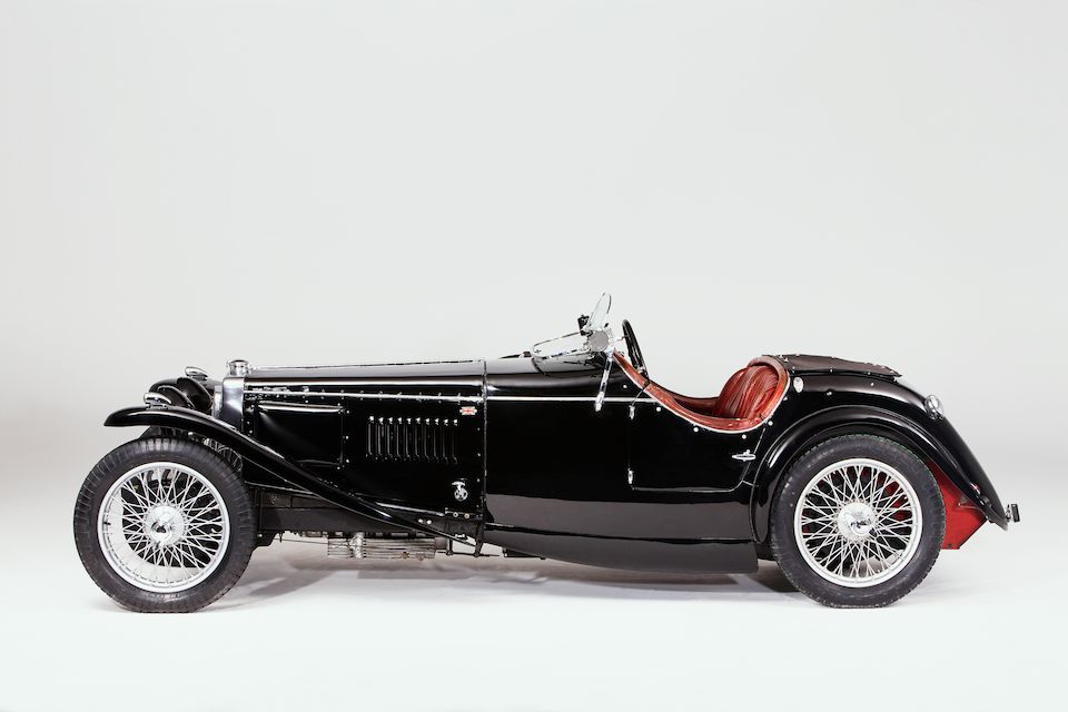 https://images1.bonhams.com/image?src=Images/live/2017-06/27/24660412-1-20.jpg&width=960