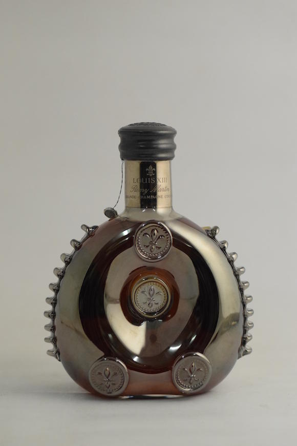 Bonhams : Rémy Martin Louis XIII Black Pearl Cognac (1 decanter)