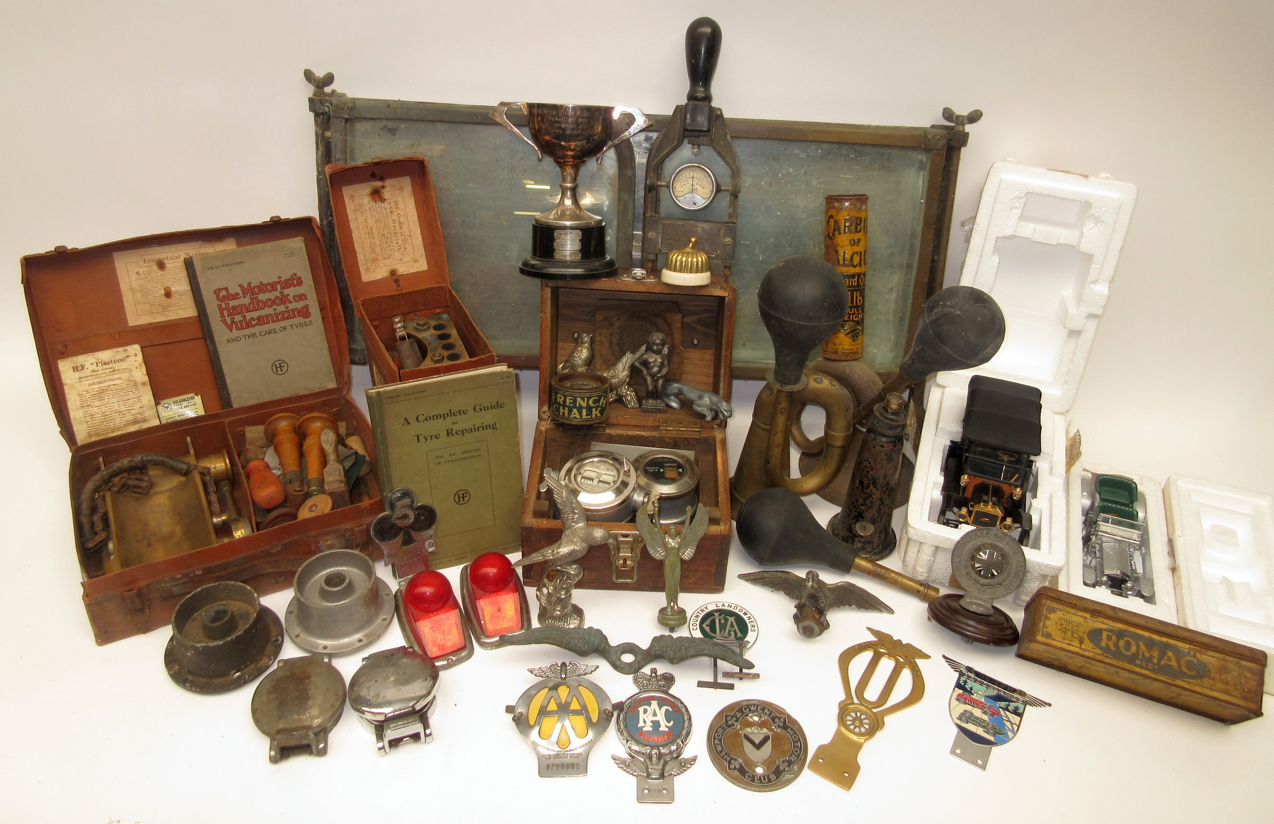Bonhams Cars : Assorted automobilia, ((Qty))