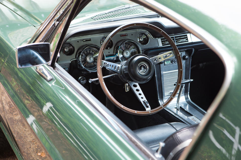 Ford Mustang Shelby 1967 салон
