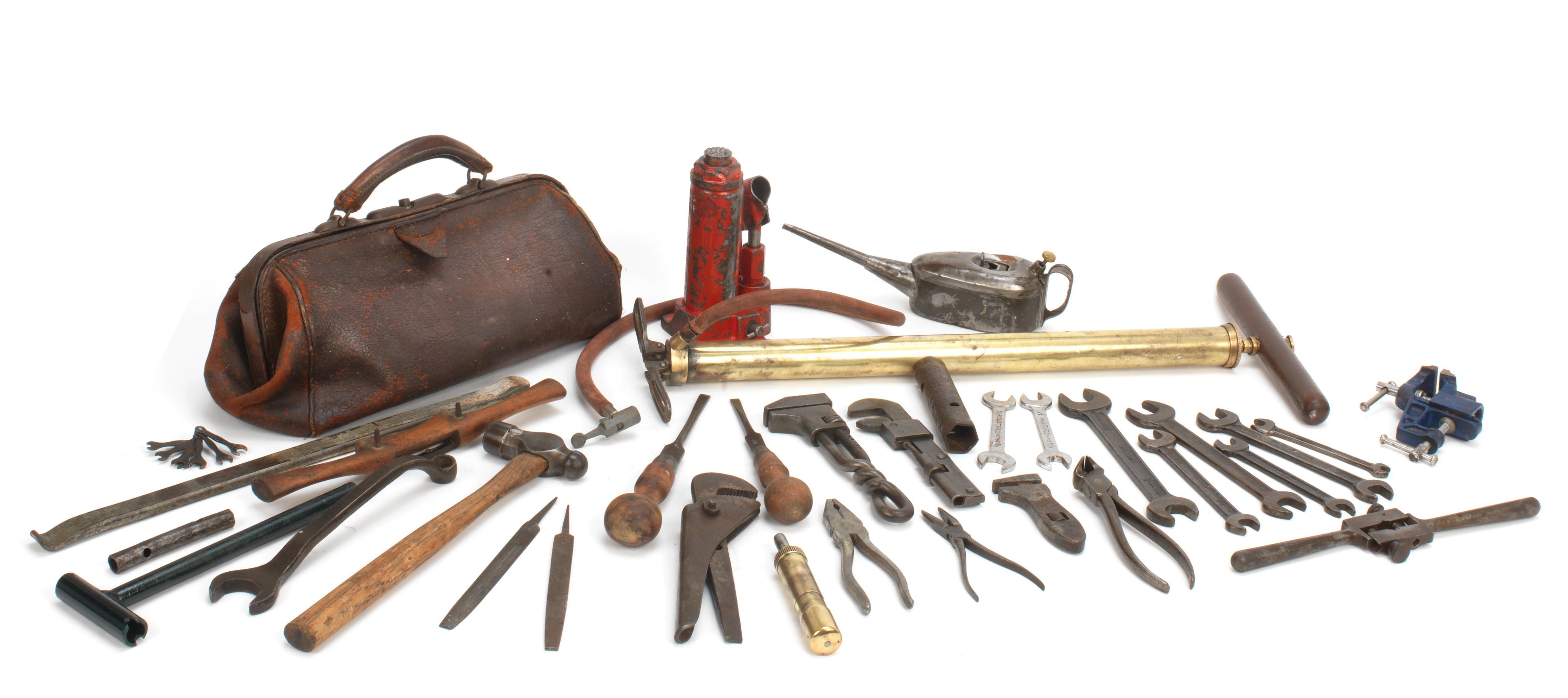 Bonhams Cars : Assorted tools to suit a Veteran car, ((Qty))