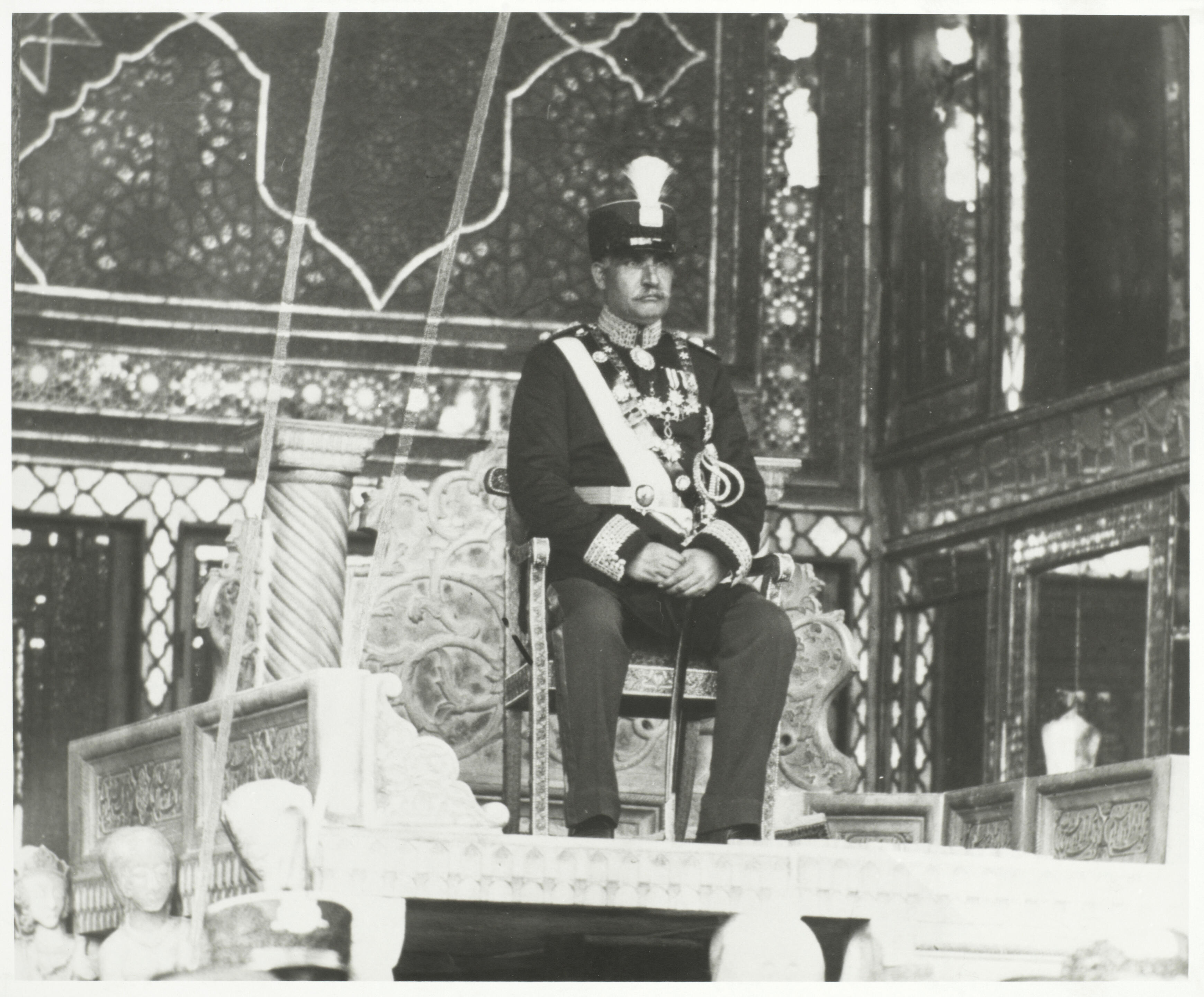 Did The Shah Loot Iran Examining Mohammad Reza Pahlavis Net Worth - 5vhv1jj