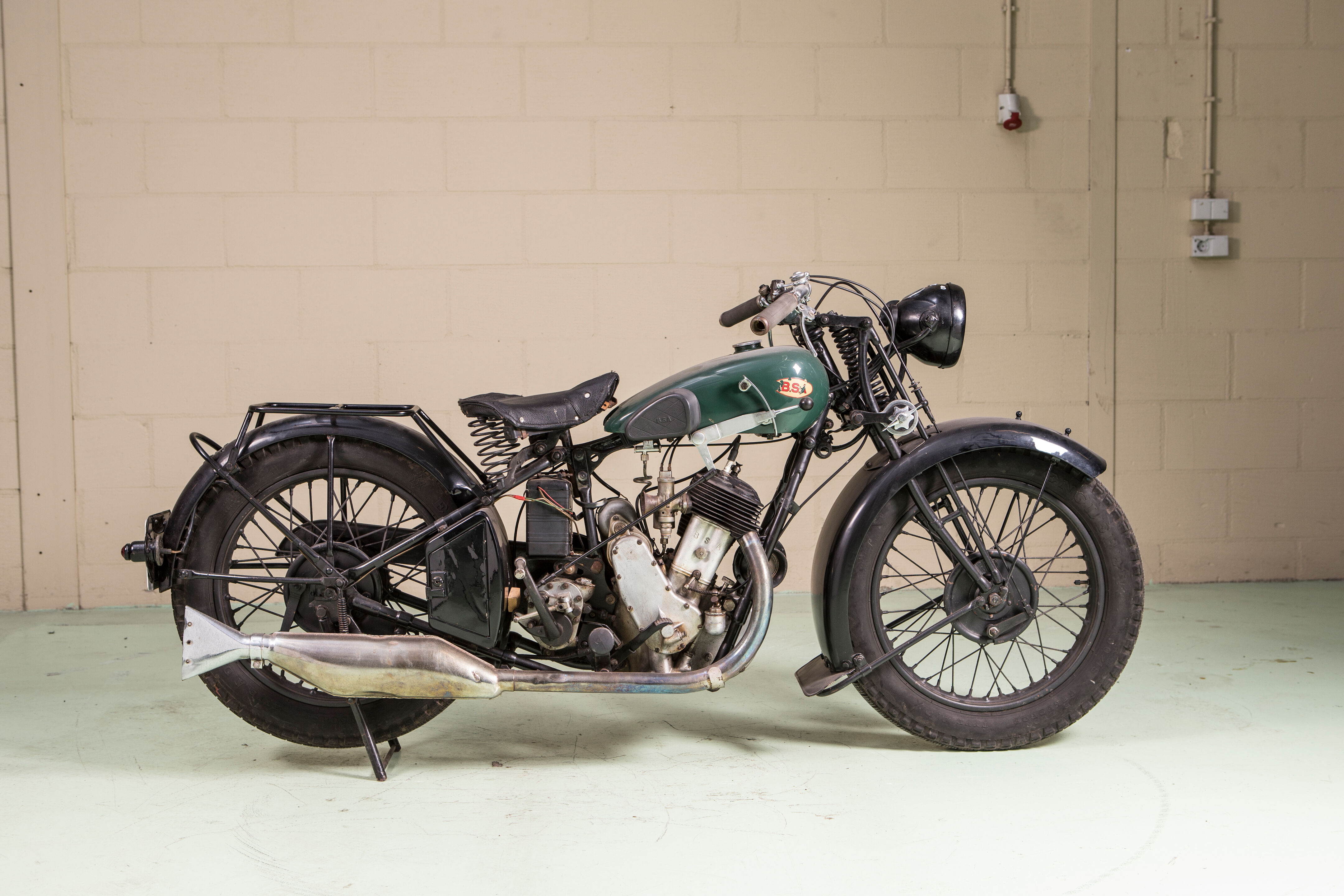 Bonhams Cars : 1930 BSA 493cc S30 Sloper Frame no. XH 9010 Engine no ...