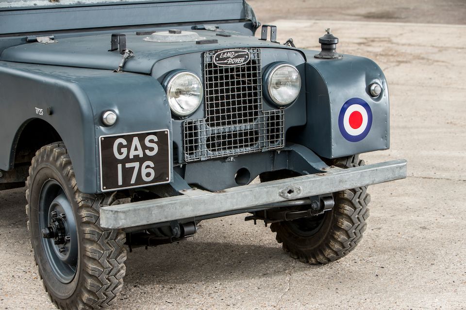 Land rover commander