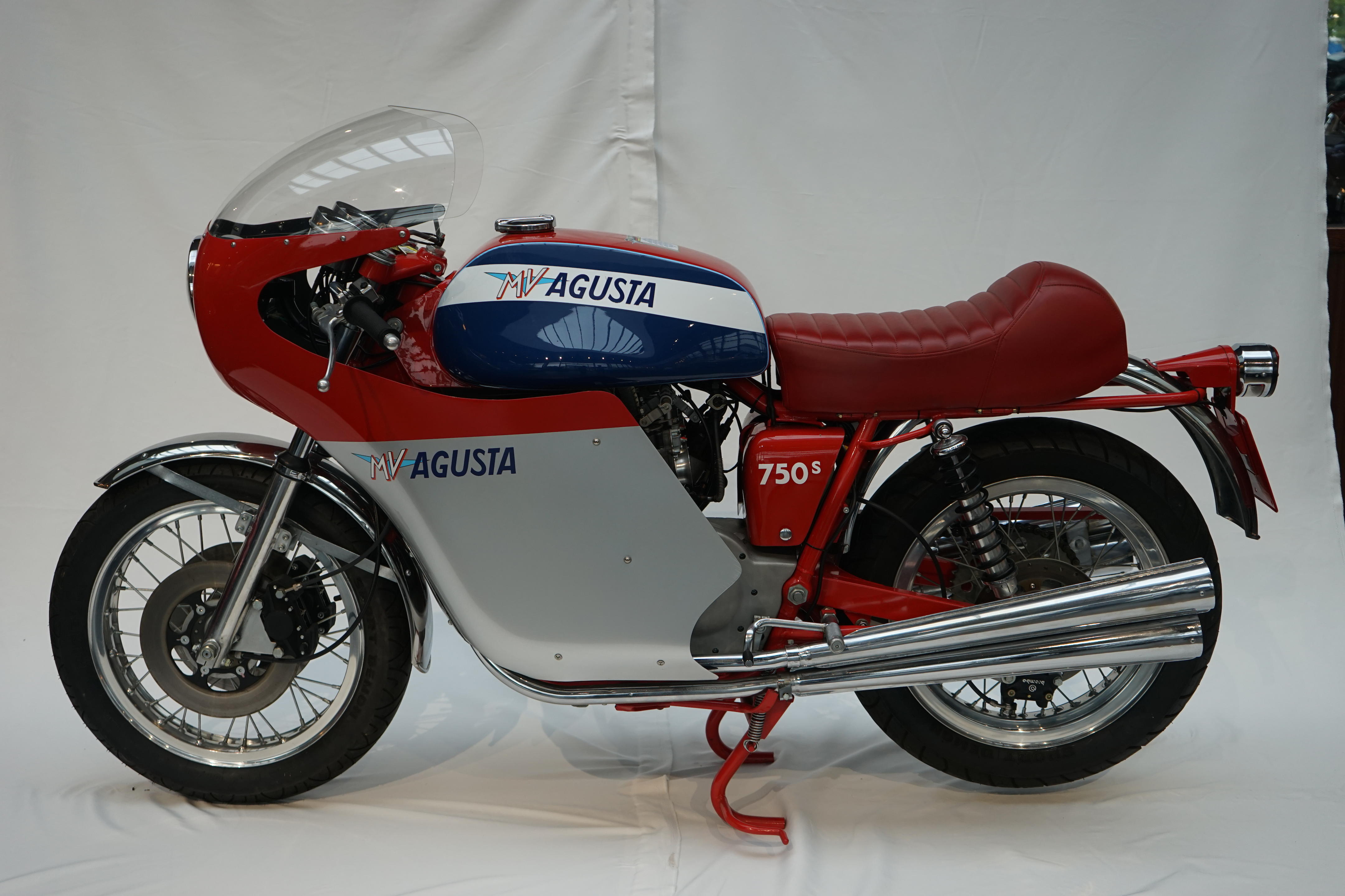 Bonhams Cars : 1968 MV Agusta 861cc 'Magni' Frame no. MV4C60-199 016 ...