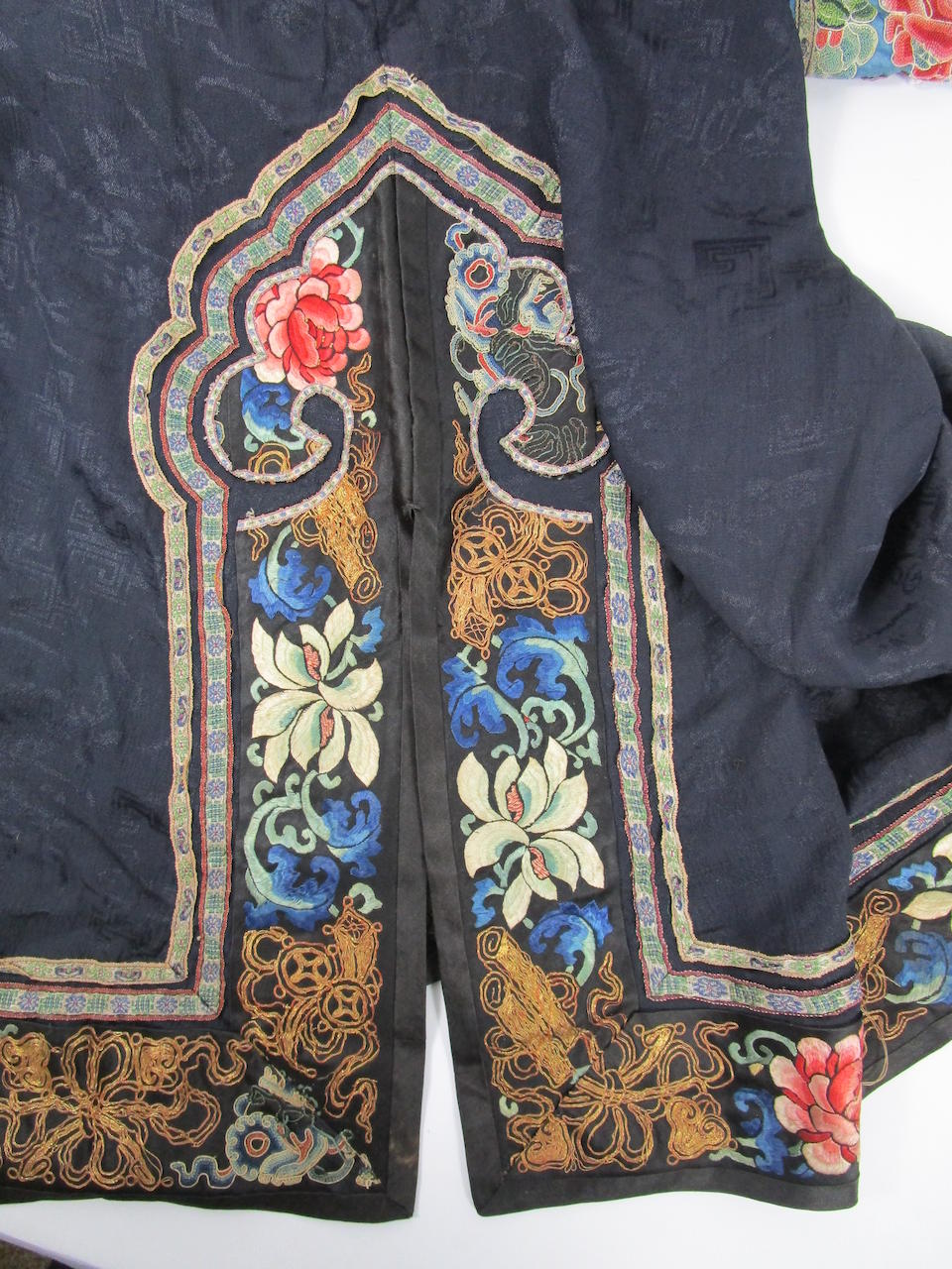Bonhams : A silk robe and other textiles Circa 1900 (21)