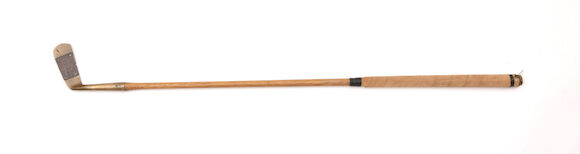 Bonhams : ROBERT FERGUSON: AN EARLY GUN METAL HEADED 'PUTTER', CIRCA 1880
