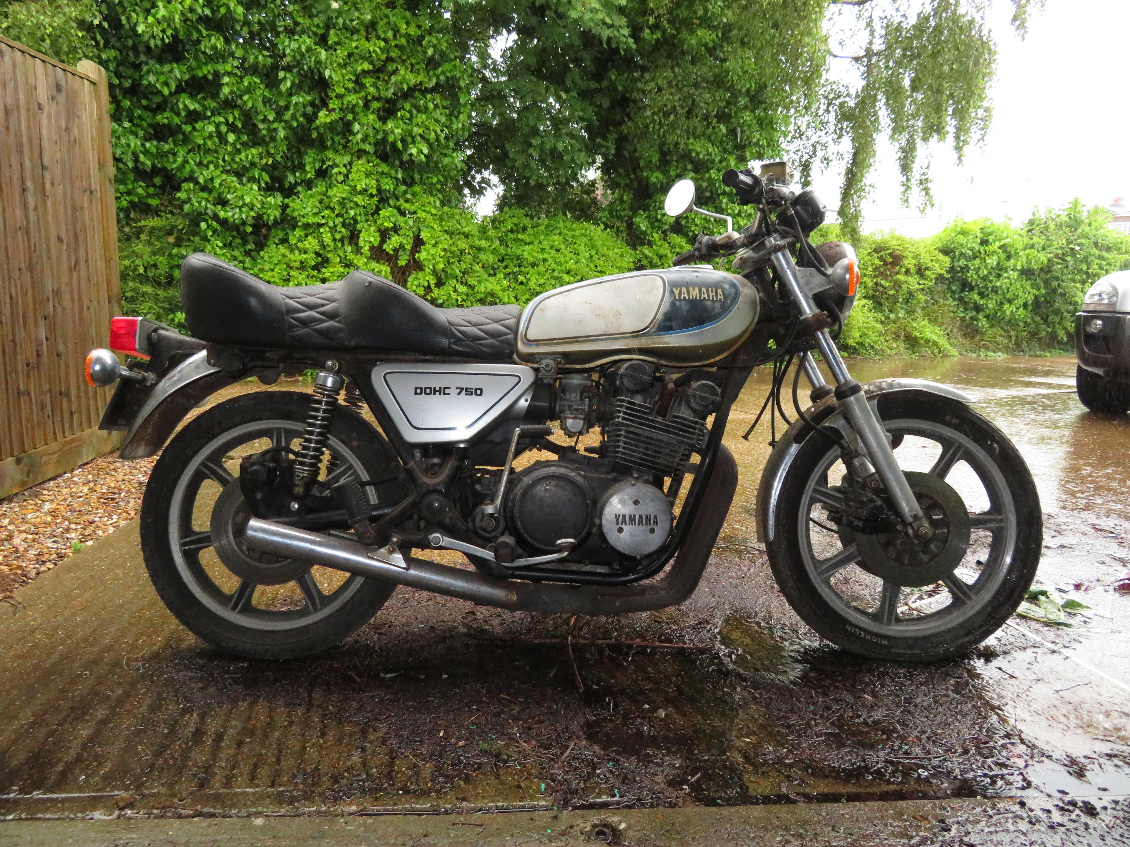 77 yamaha xs750