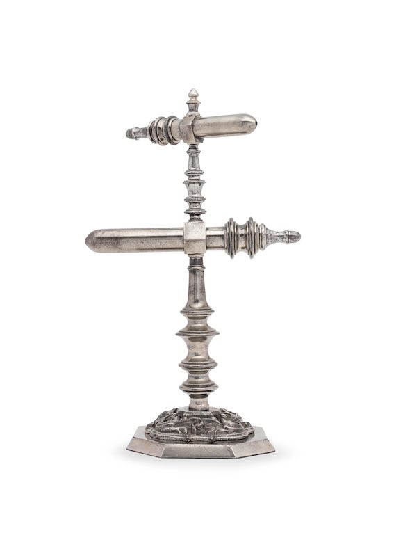 Bonhams A cast iron double goffering iron, British, circa 1890 (3)