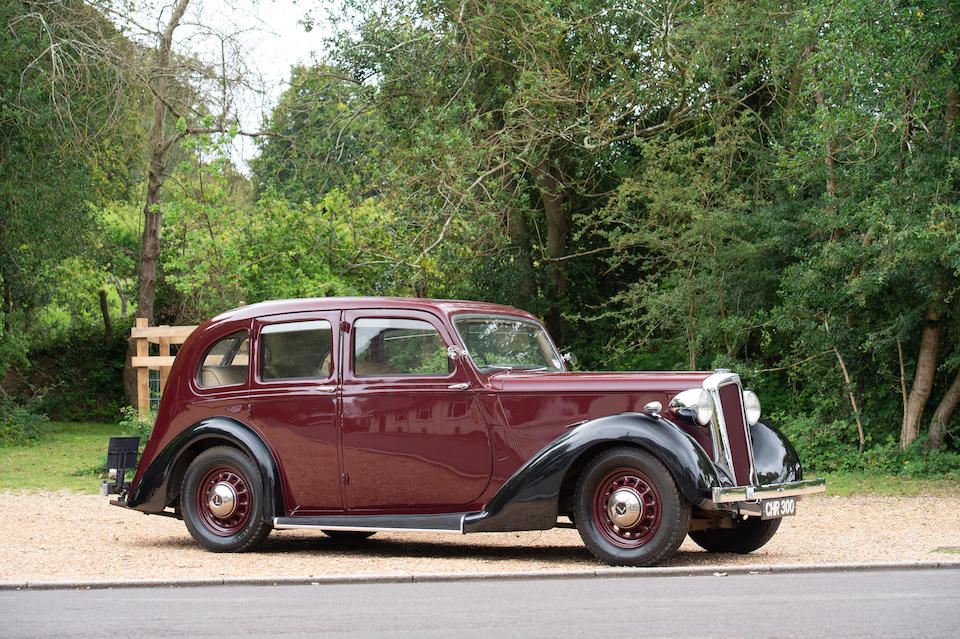 1939 Lanchester Fourteen Roadrider De Luxe Saloon - auctions & price ...