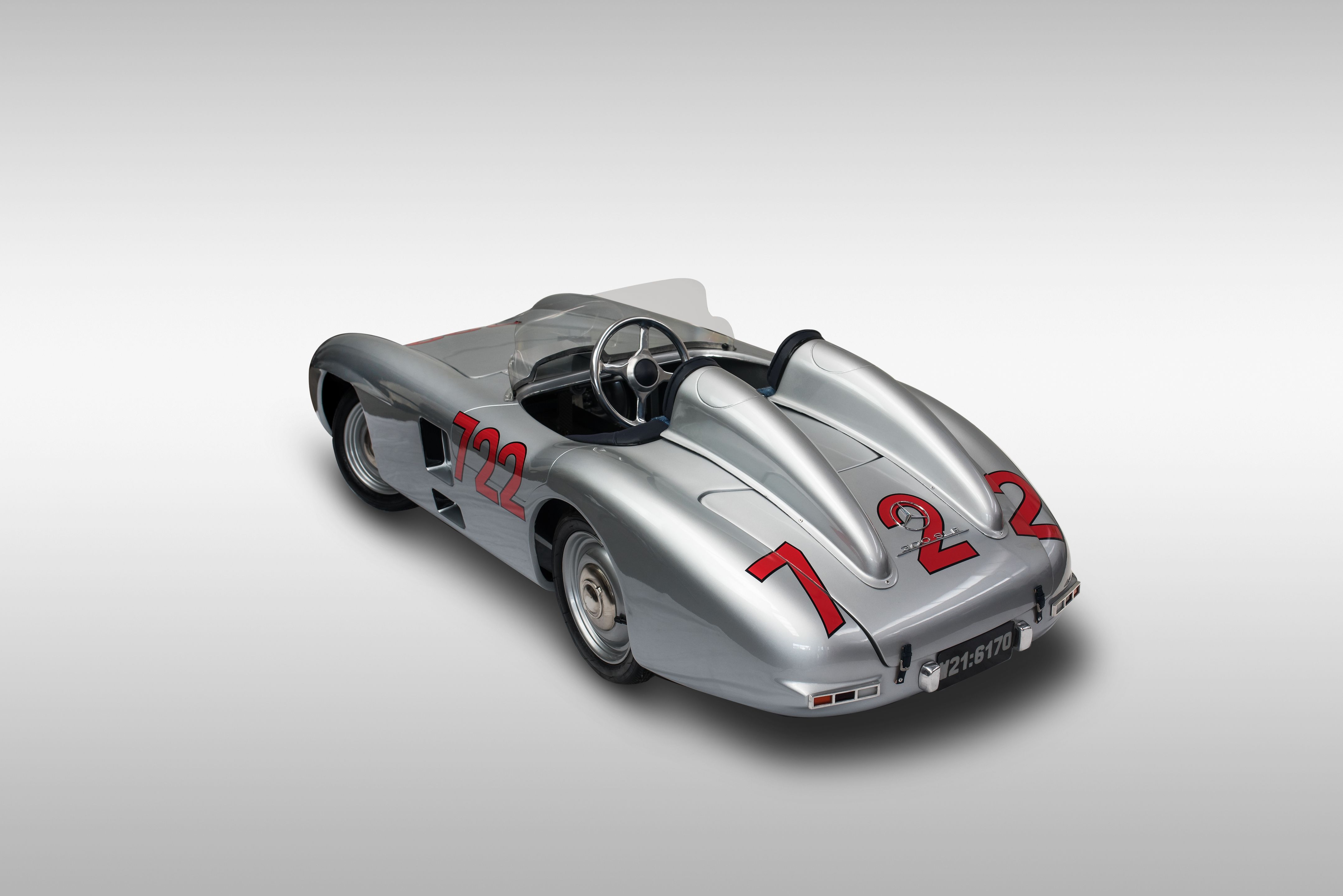 Bonhams Cars 'Mercedes-Benz 300 SLR 722 – Stirling Moss' Child's car