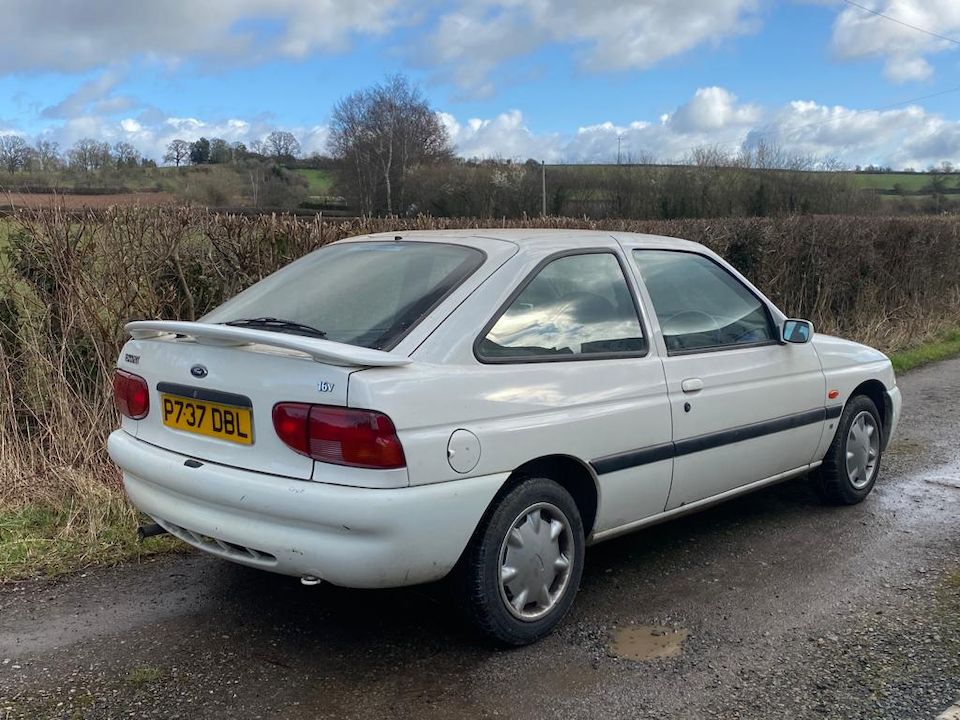 Ford escort 1996