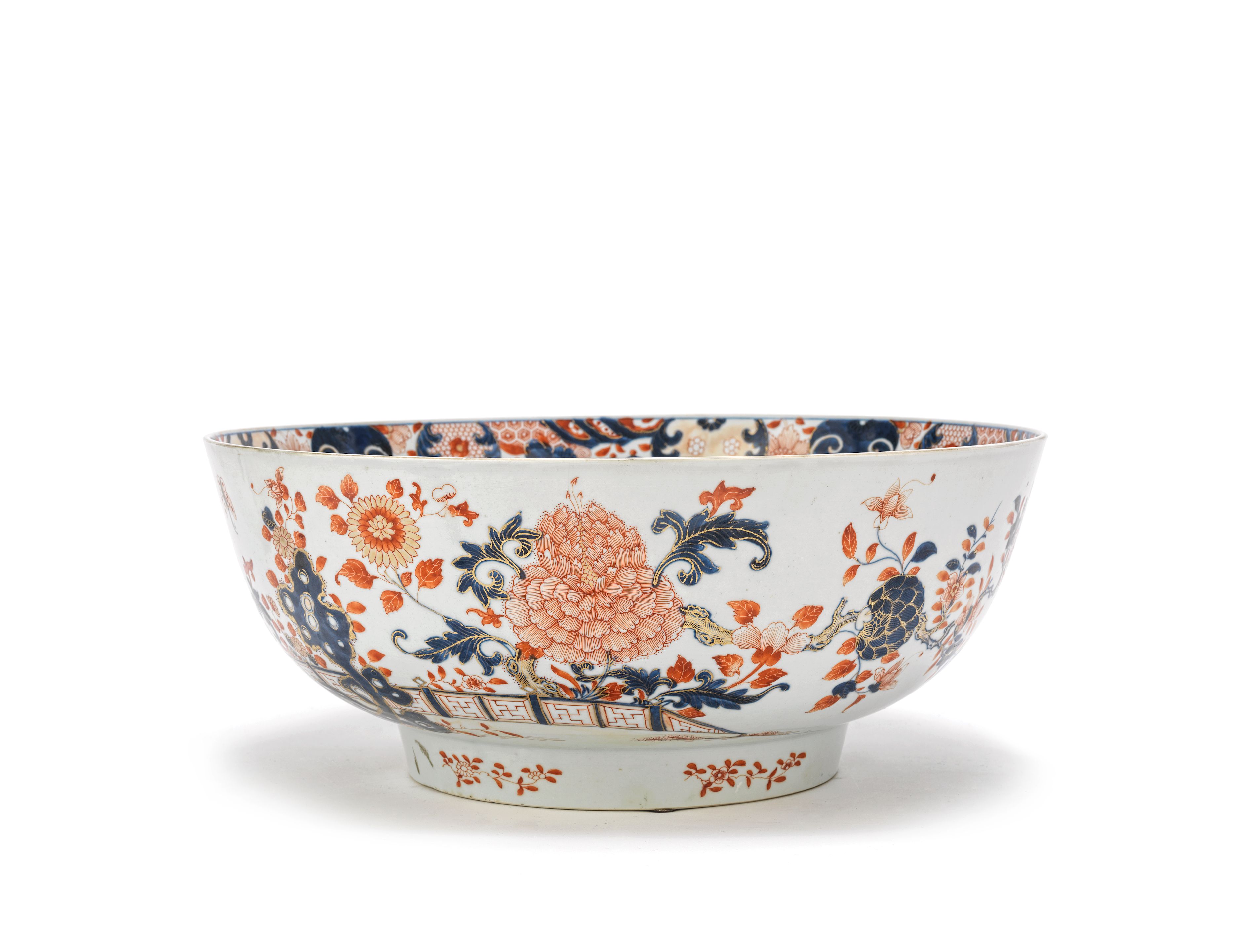 Bonhams A large Chinese Imari punch bowl 18th century