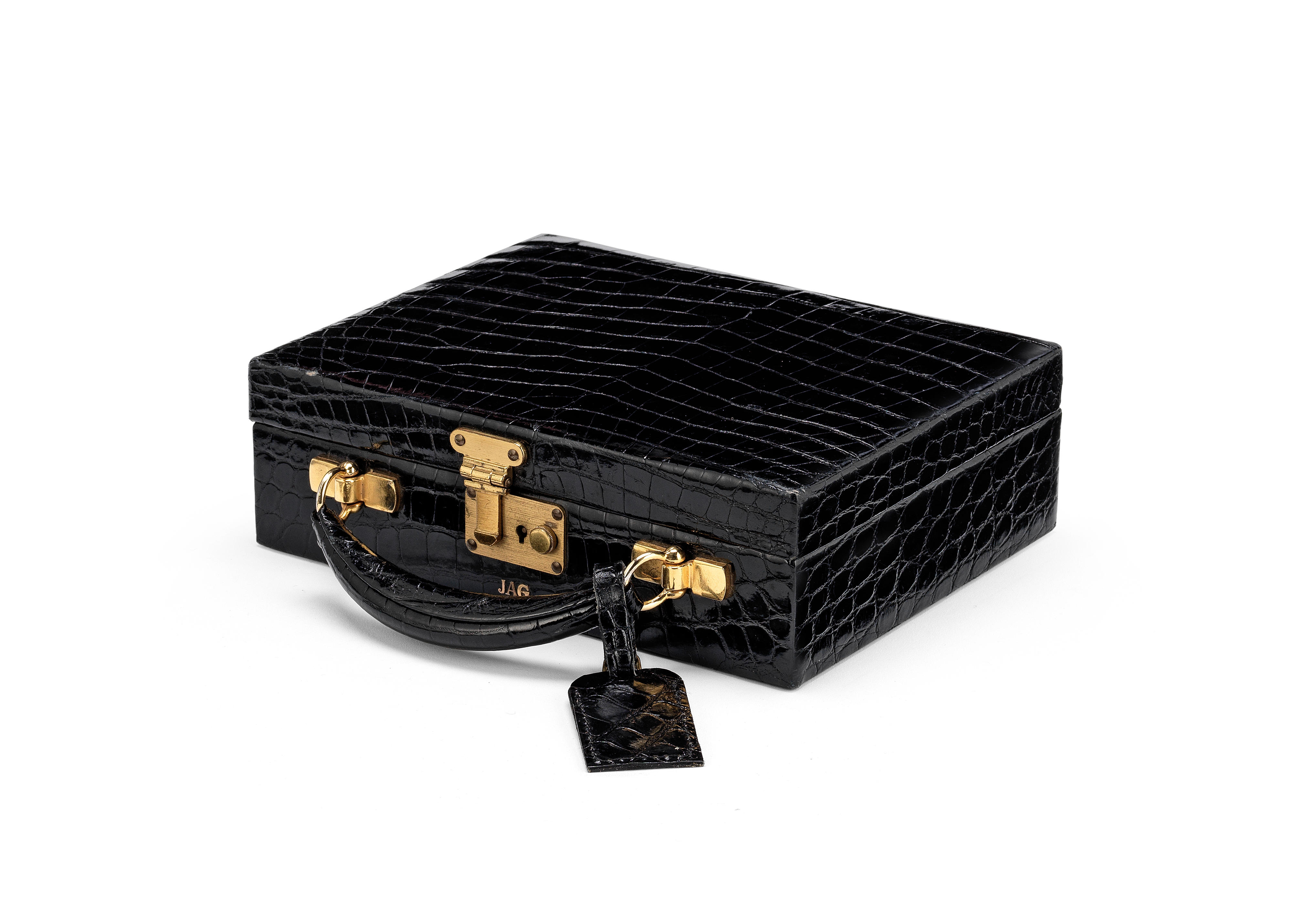 Bonhams, London, UK. 16 April 2021. Designer handbags and travel sale at  Bonhams Knightsbridge showcases an array of luxury accessories for a  stylish post-lockdown expedition – including a selection of classic and