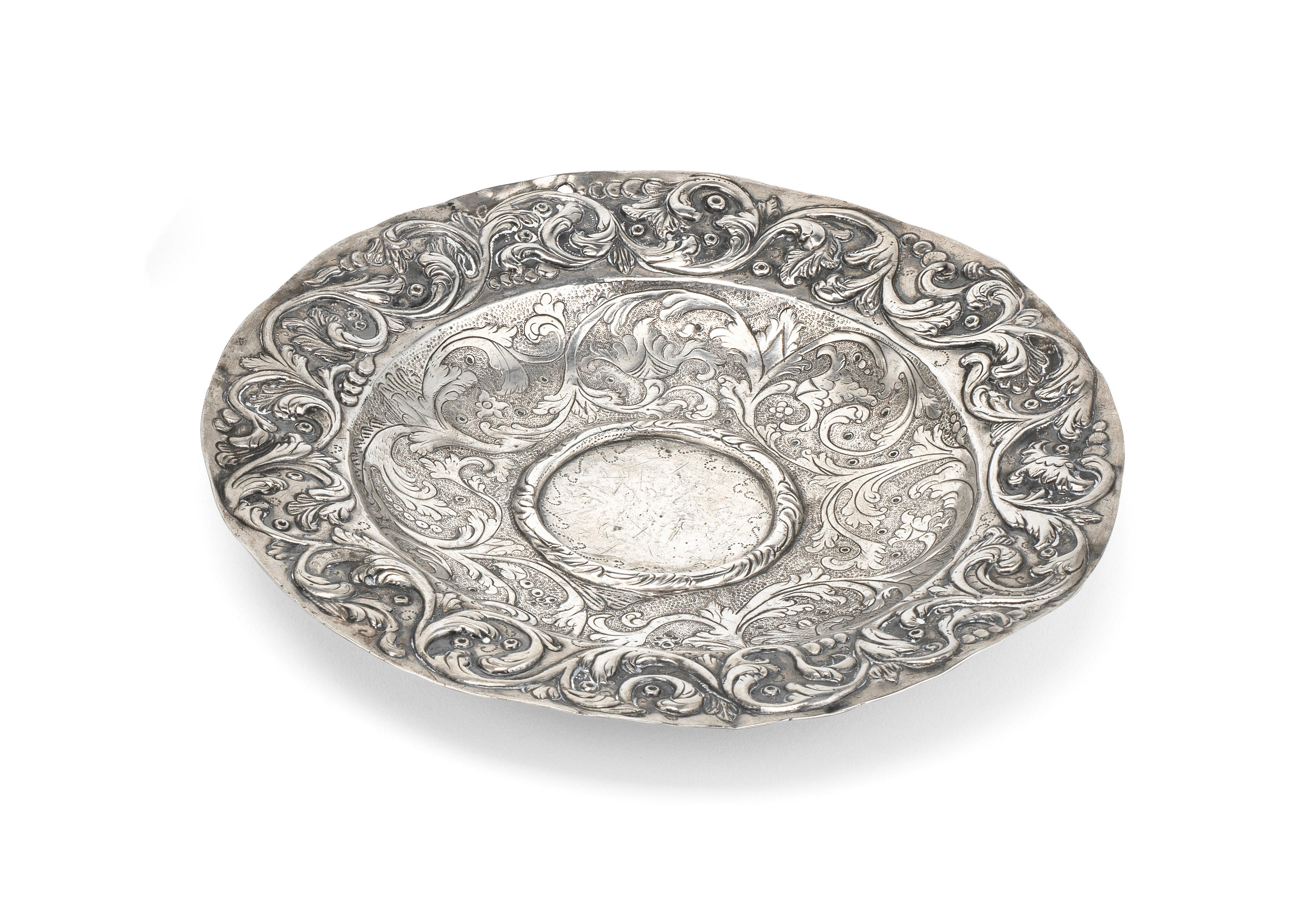 Bonhams : A late 17th / early 18th century silver dish unmarked ...