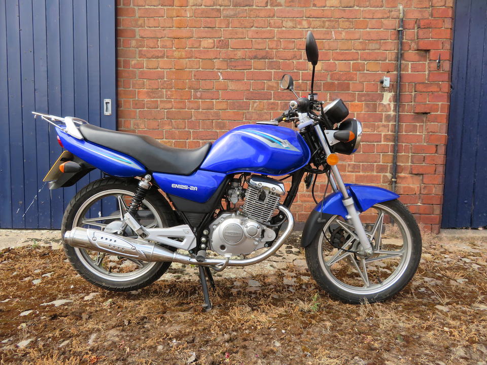 Suzuki en 125 2a