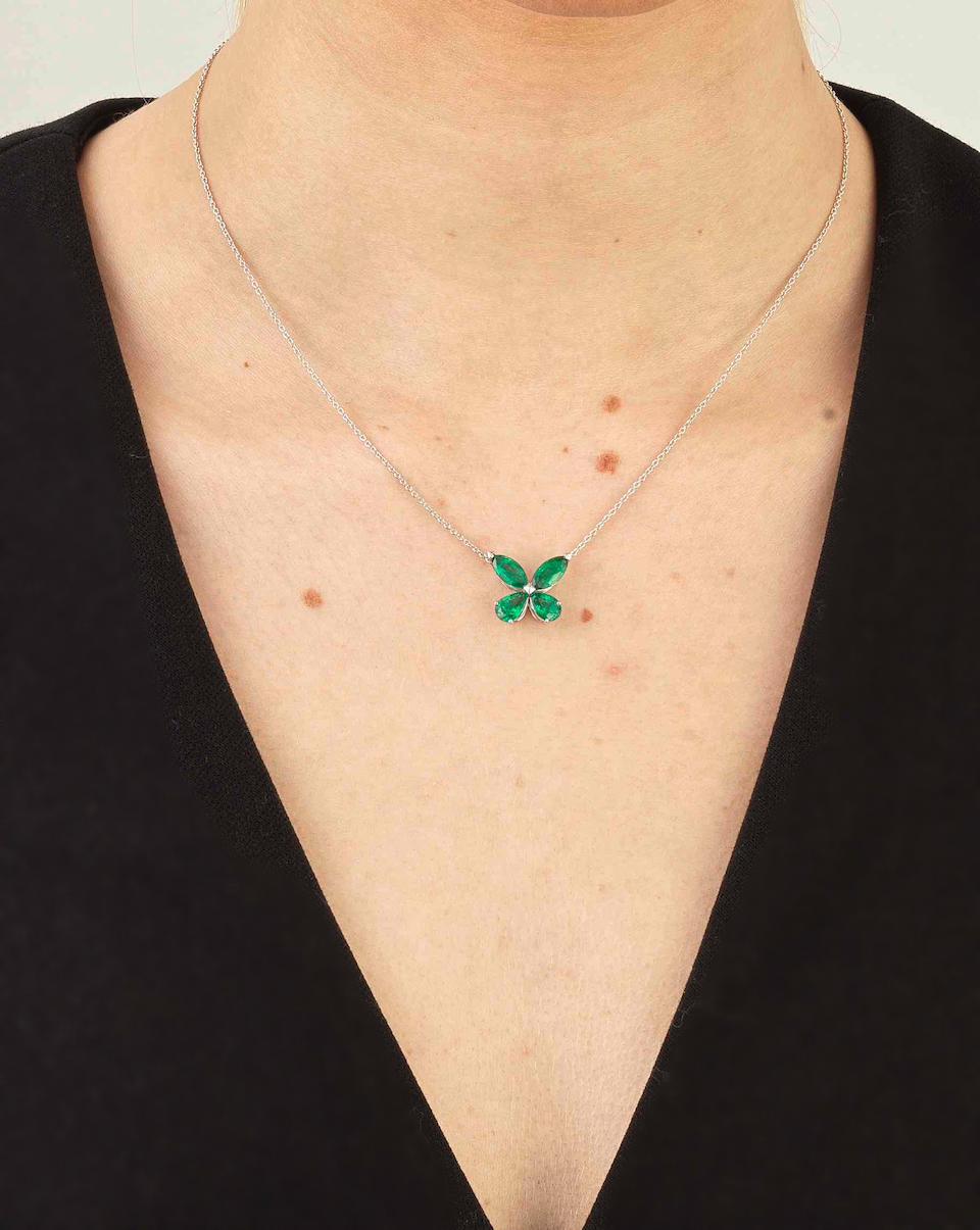 Bonhams : GRAFF: EMERALD 'BUTTERFLY' PENDANT NECKLACE