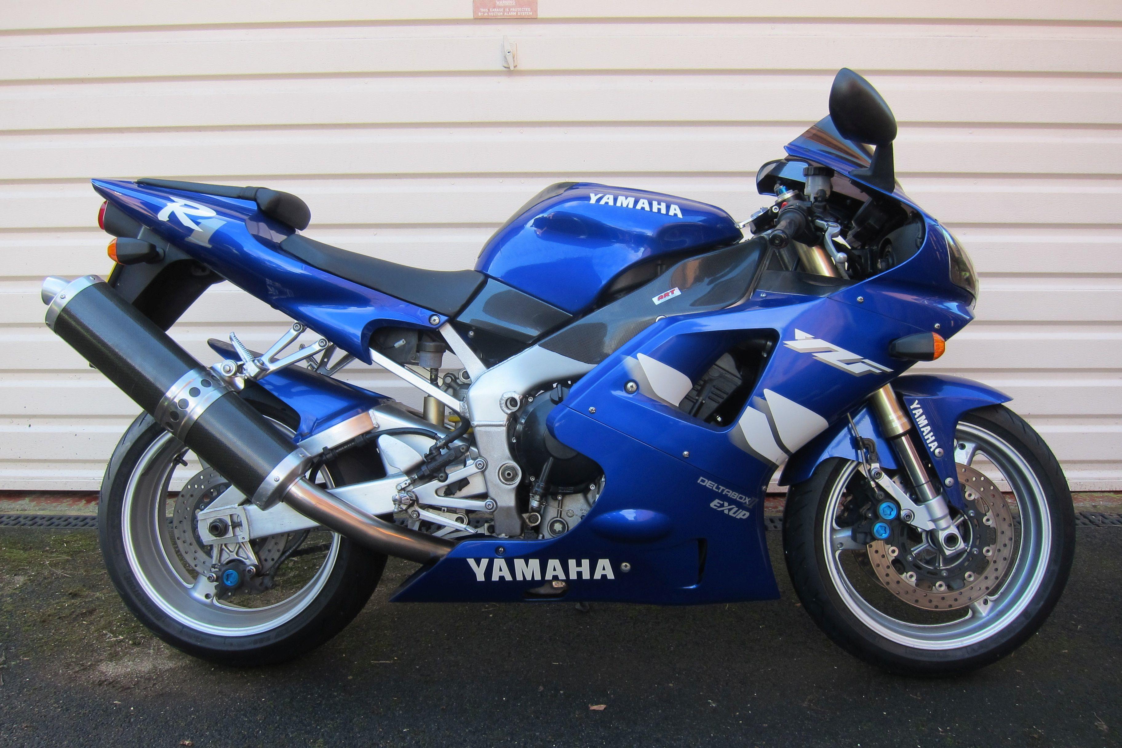 Bonhams Cars : 1999 Yamaha 998cc YZF-R1