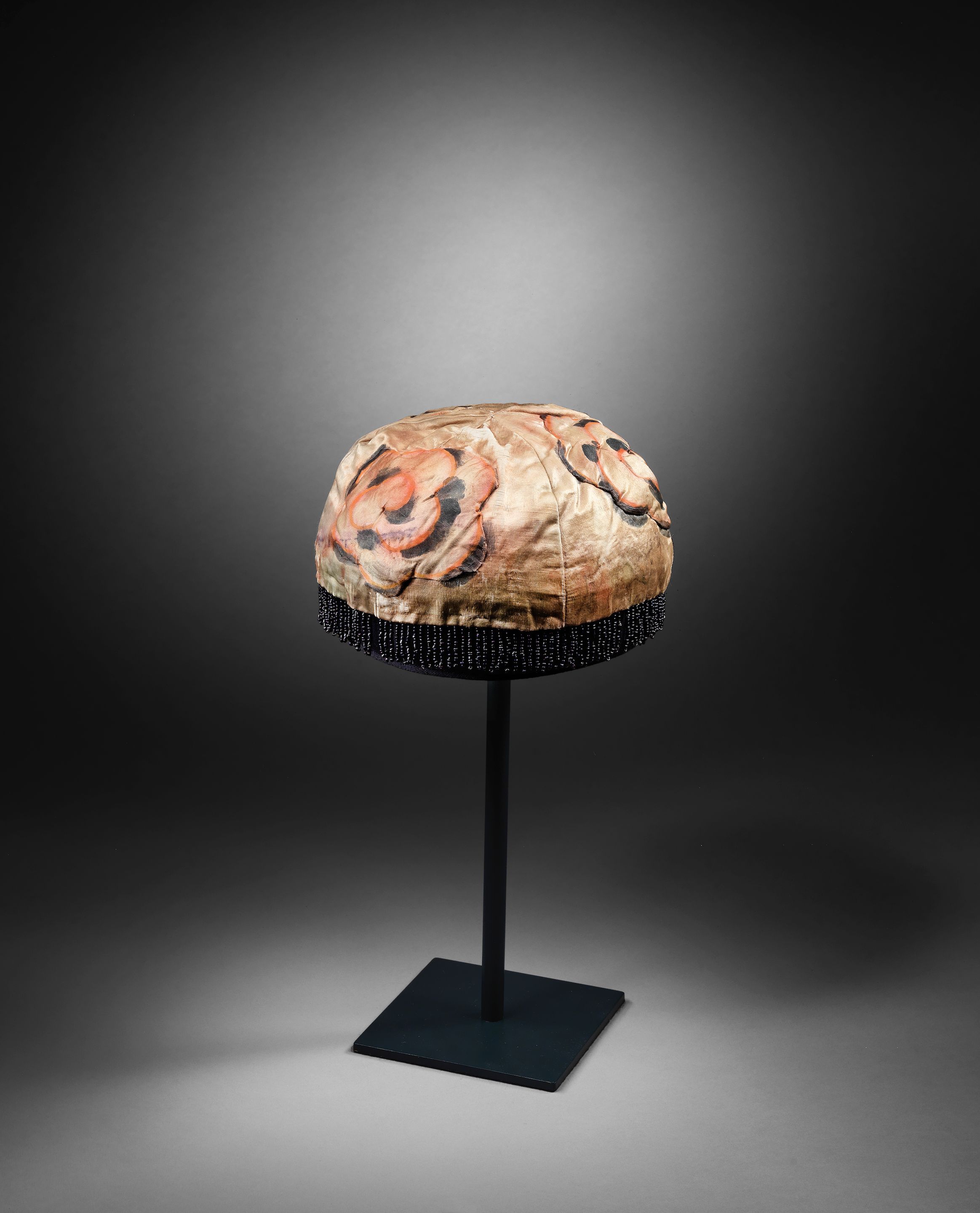 Hat for a Court Lady (lantern-bearer) from 'Le Chant du Rossignol'