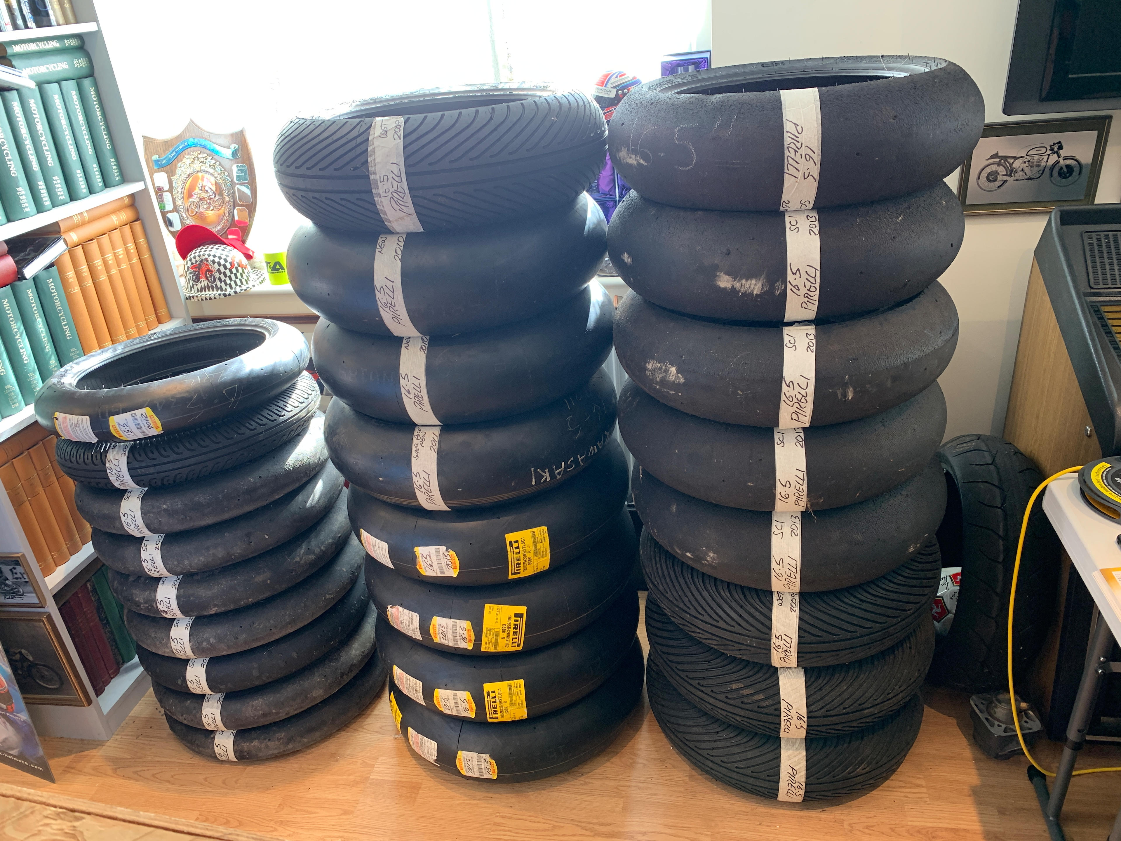 Bonhams Cars : Assorted 16½ inch motorcycle racing tyres by Pirelli ((25))
