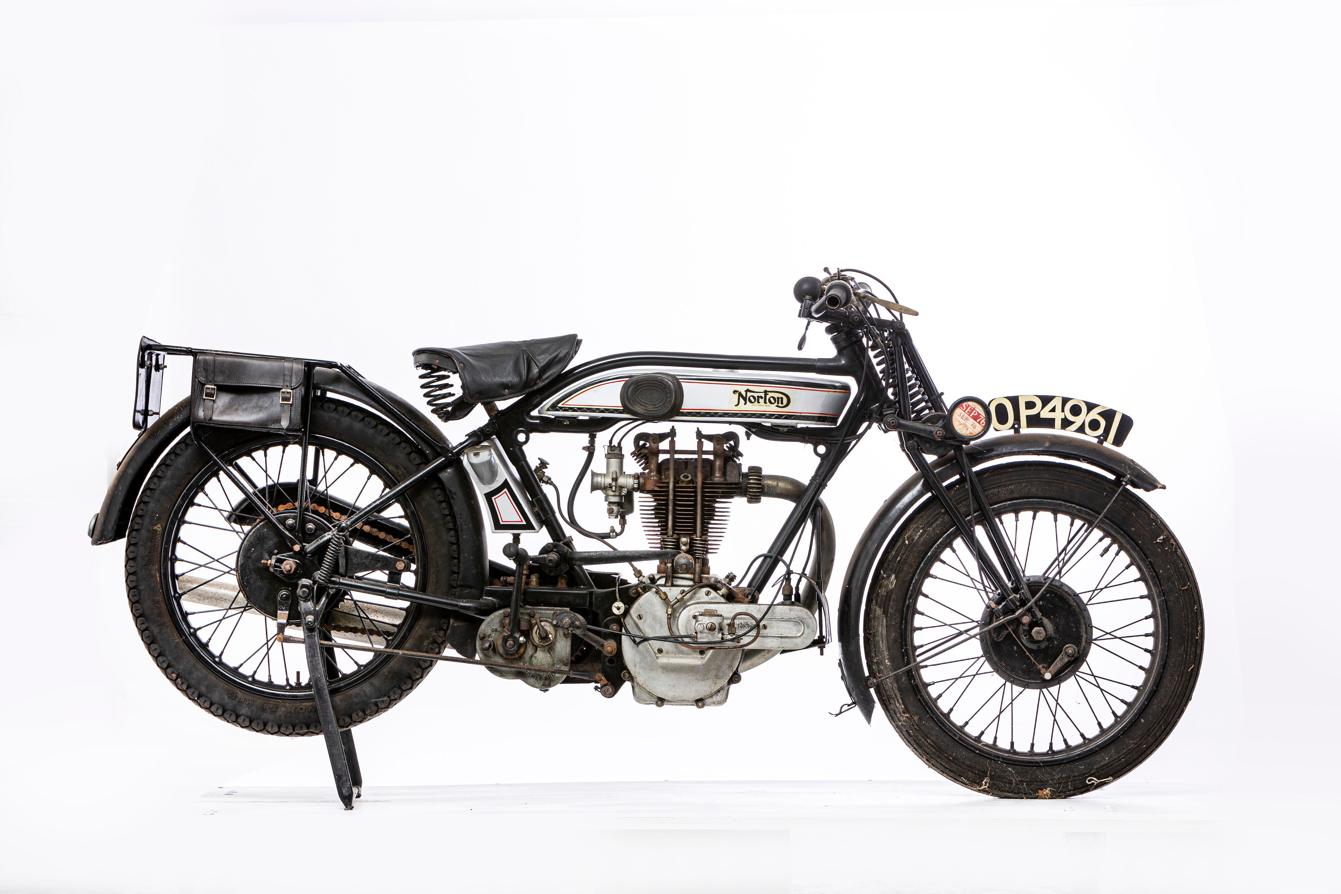 bonhams-cars-same-family-ownership-since-1968-1927-norton-490cc