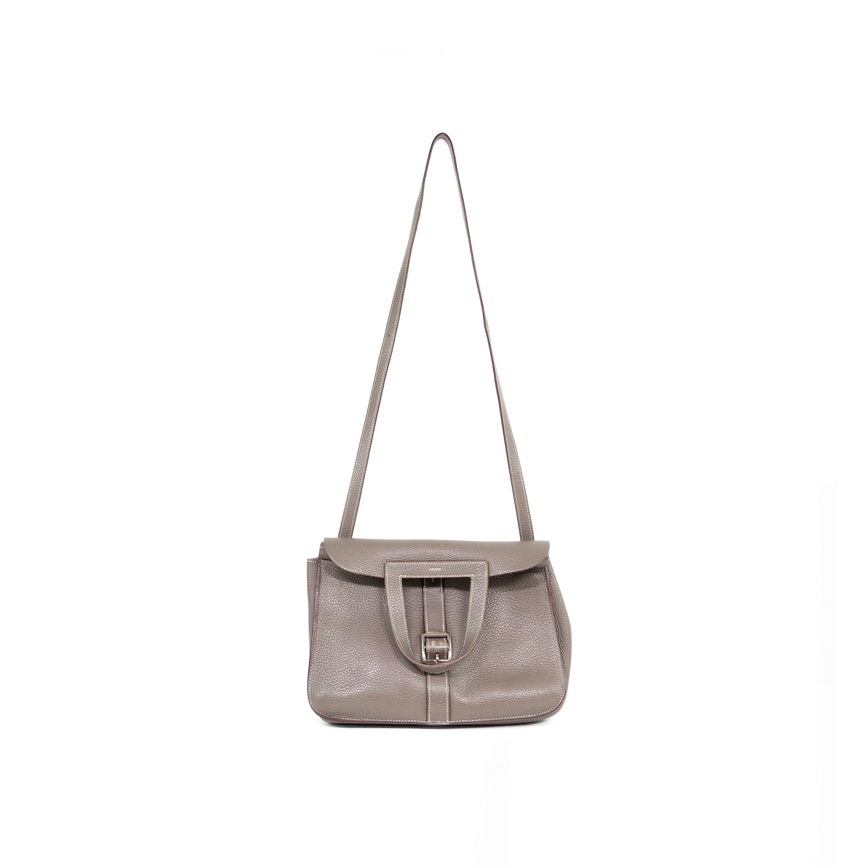 Bonhams : Hermès Sac Halzan 31 Etoupe Clémence