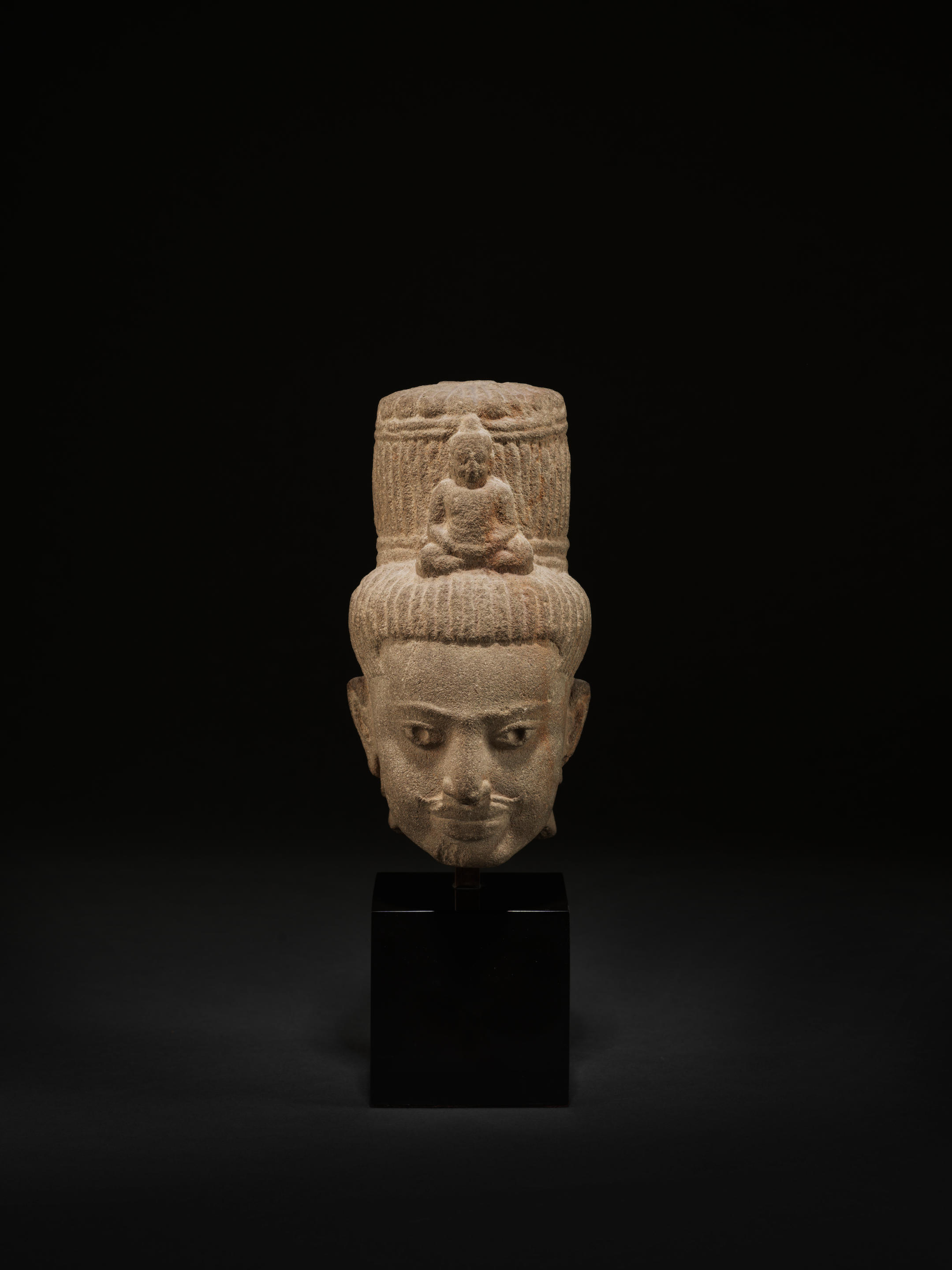 Bonhams Cornette De Saint Cyr : TÊte D'avalokeshvara En GrÈs Thaïlande 