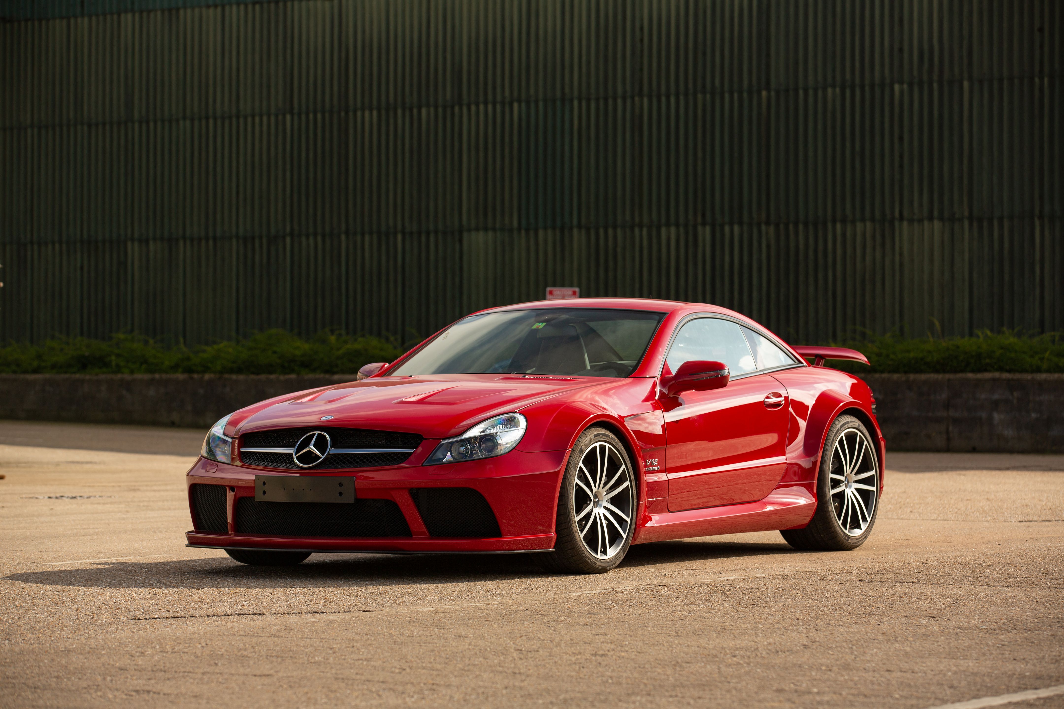 Mercedes-Benz SL65 AMG] Found while doing photography work for a dealership  : r/spotted, image size:4321x2880