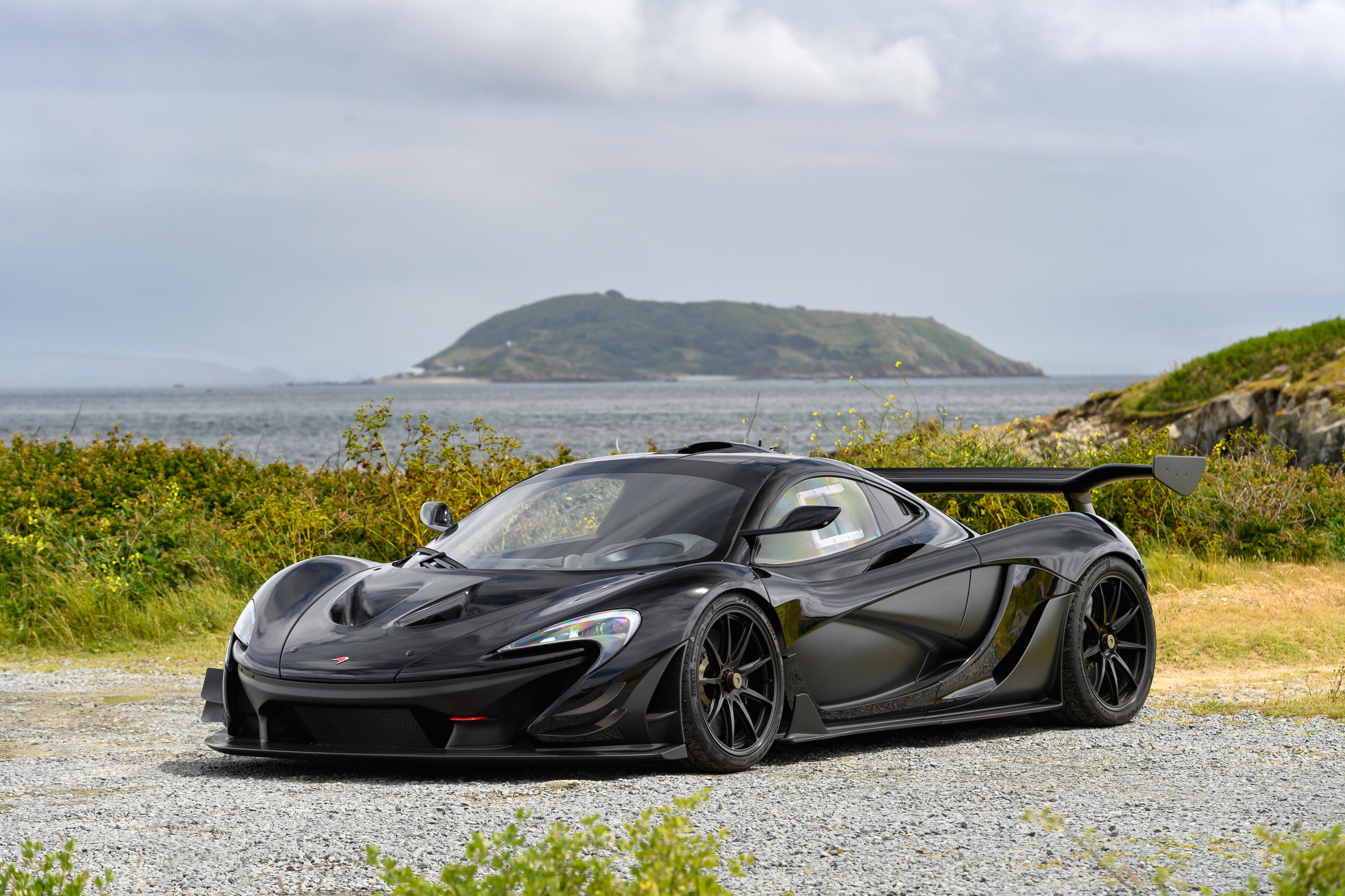 mclaren gtr p1 price