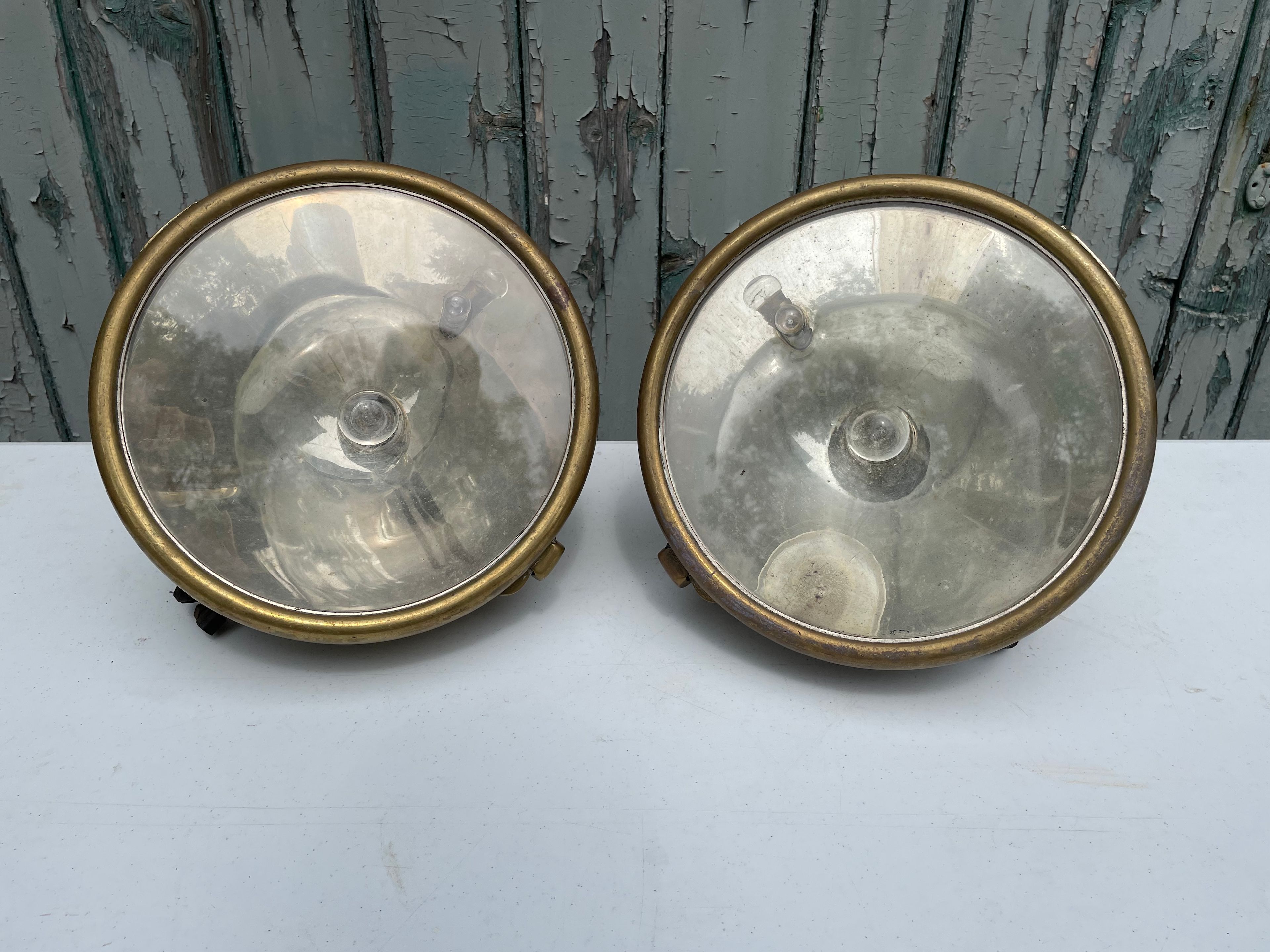 Bonhams Cars A pair of model 481 electric headlamps by BleriotPhi, ((2))