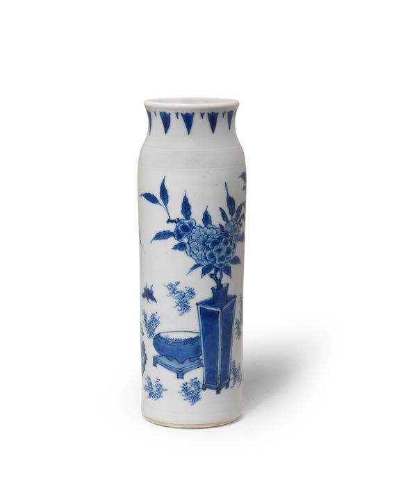 Bonhams A FINE SMALL BLUE AND WHITE ROULEAU VASE Chongzhen